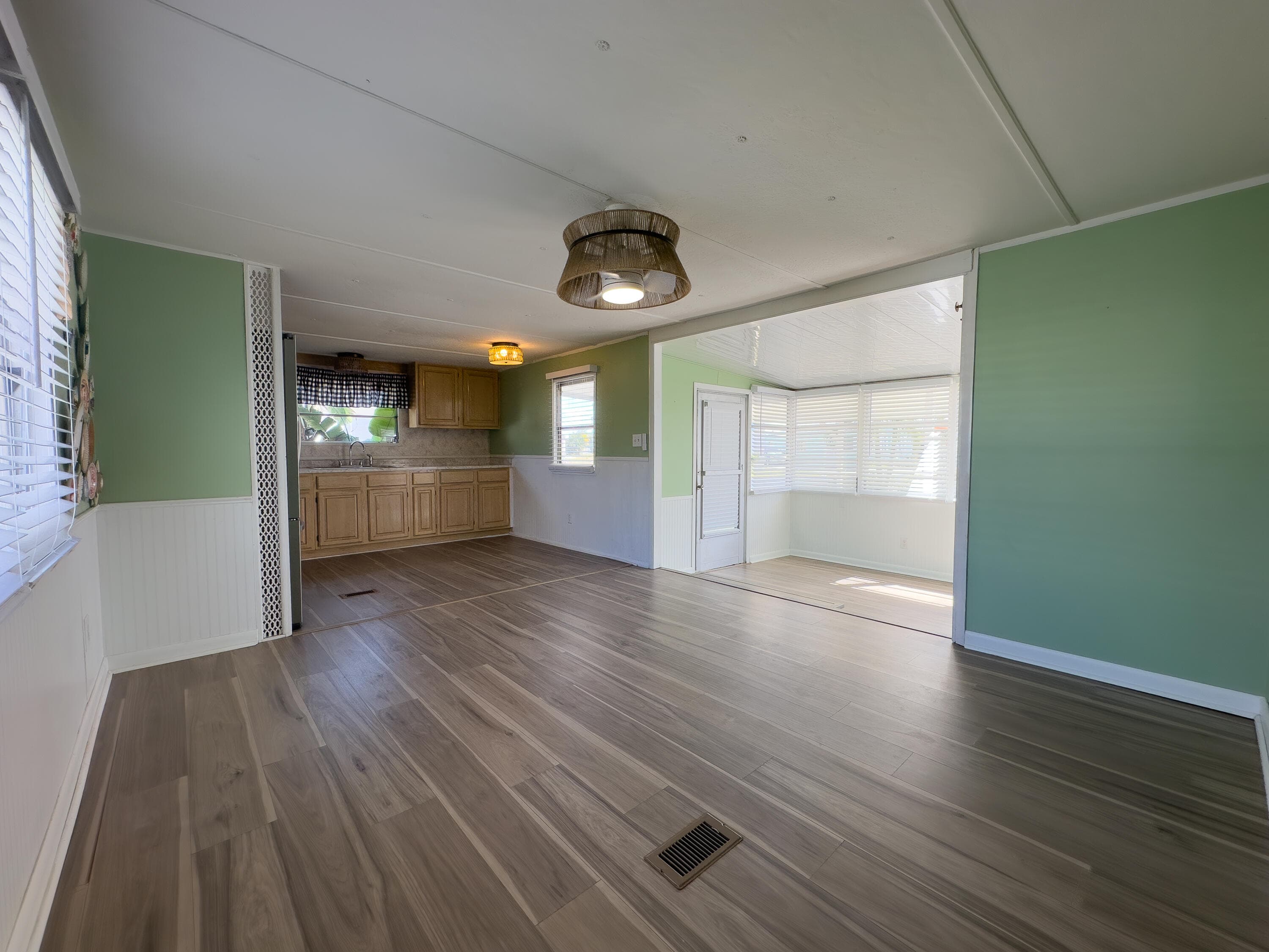 11055 SE Federal Highway 3, Hobe Sound, FL 33455 — photo 10 of 40
