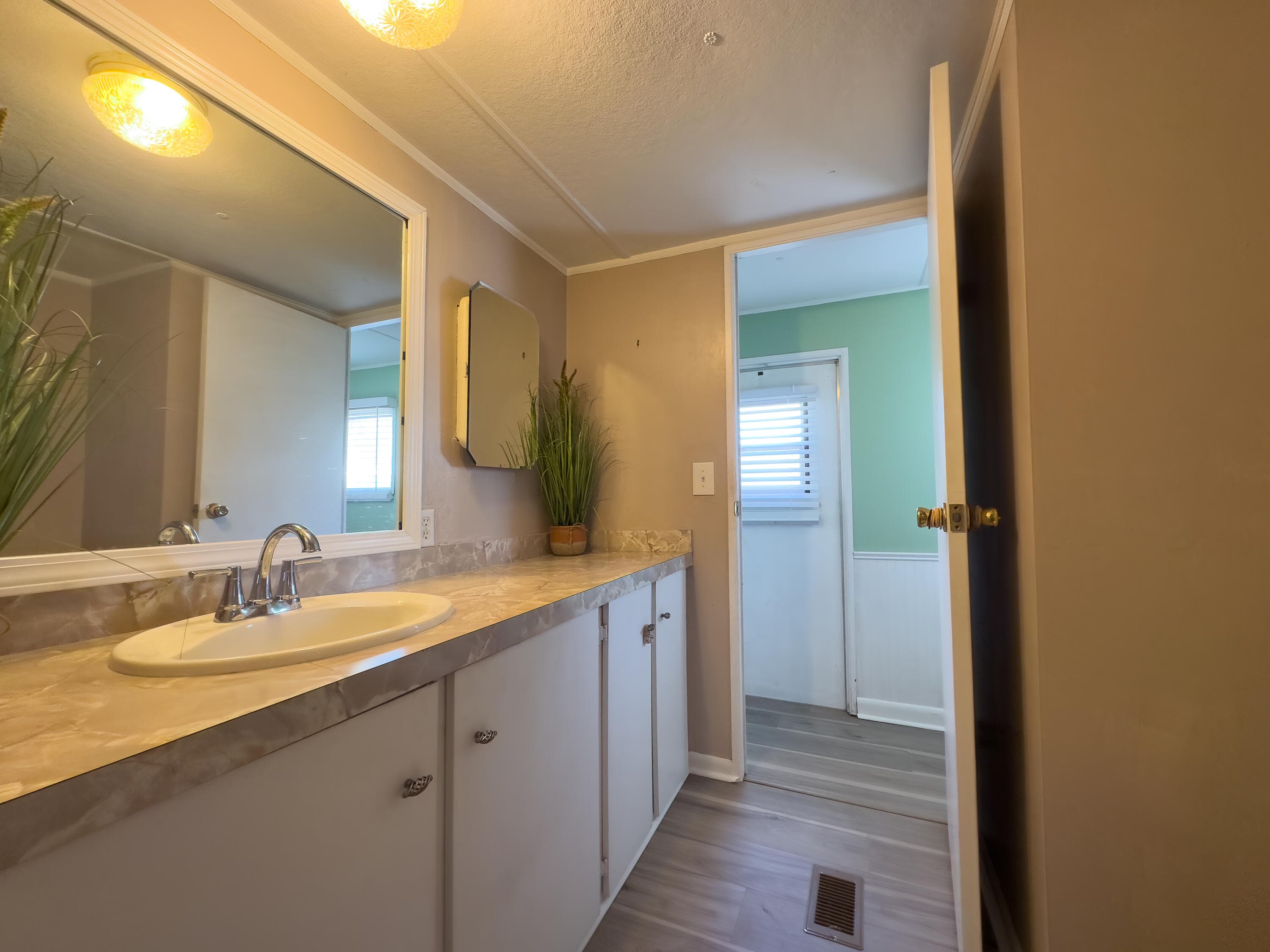 11055 SE Federal Highway 3, Hobe Sound, FL 33455 — photo 28 of 40