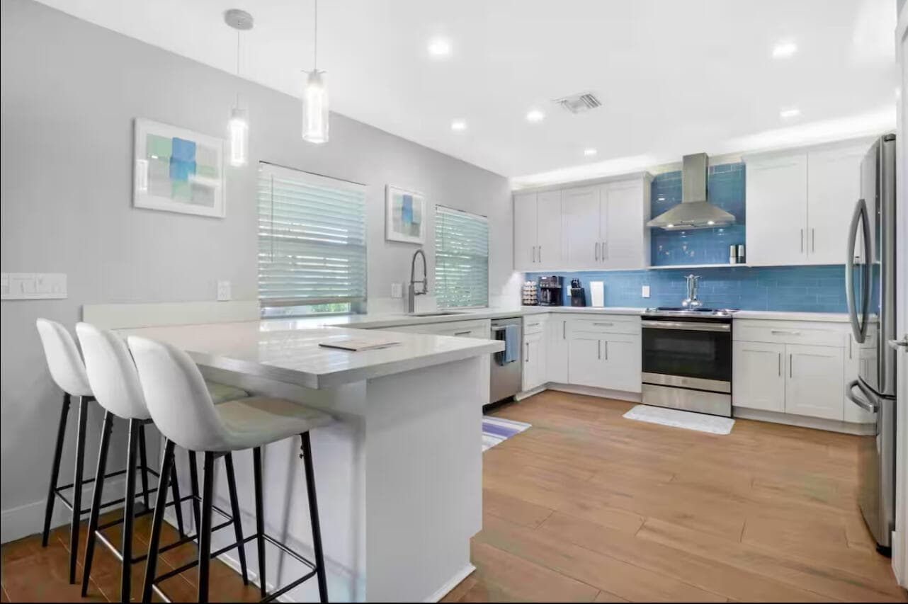 623 Jaeger Drive, Delray Beach, FL 33444 — photo 3 of 10