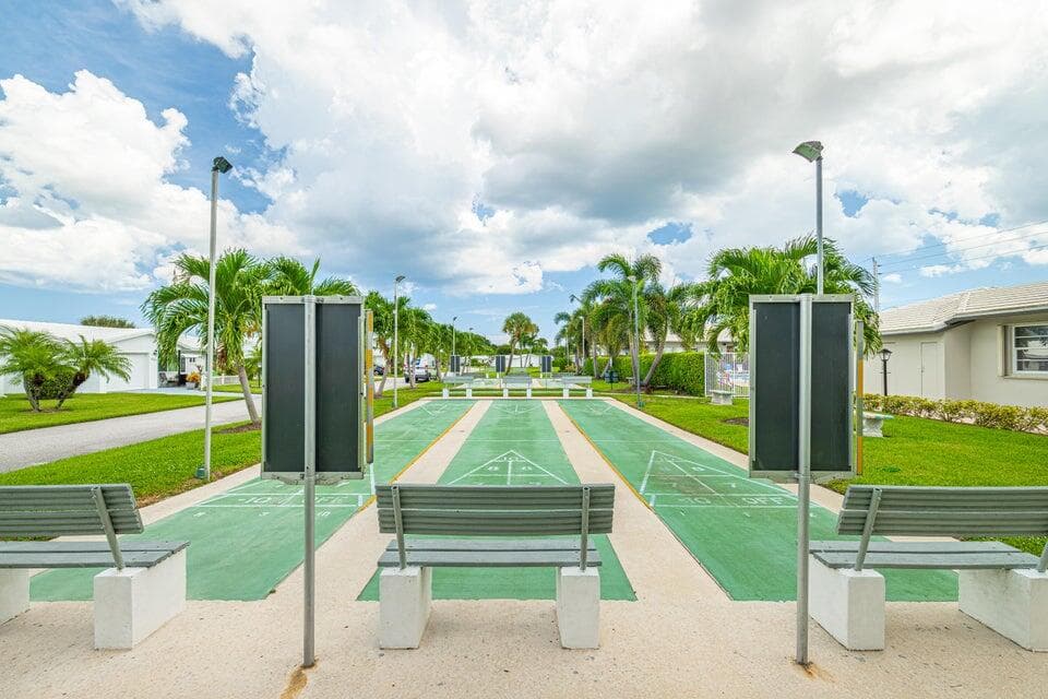 135 NW 14th Street, Boynton Beach, FL 33426 — photo 41 of 42