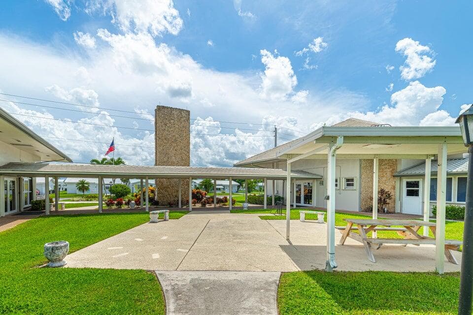 135 NW 14th Street, Boynton Beach, FL 33426 — photo 40 of 42