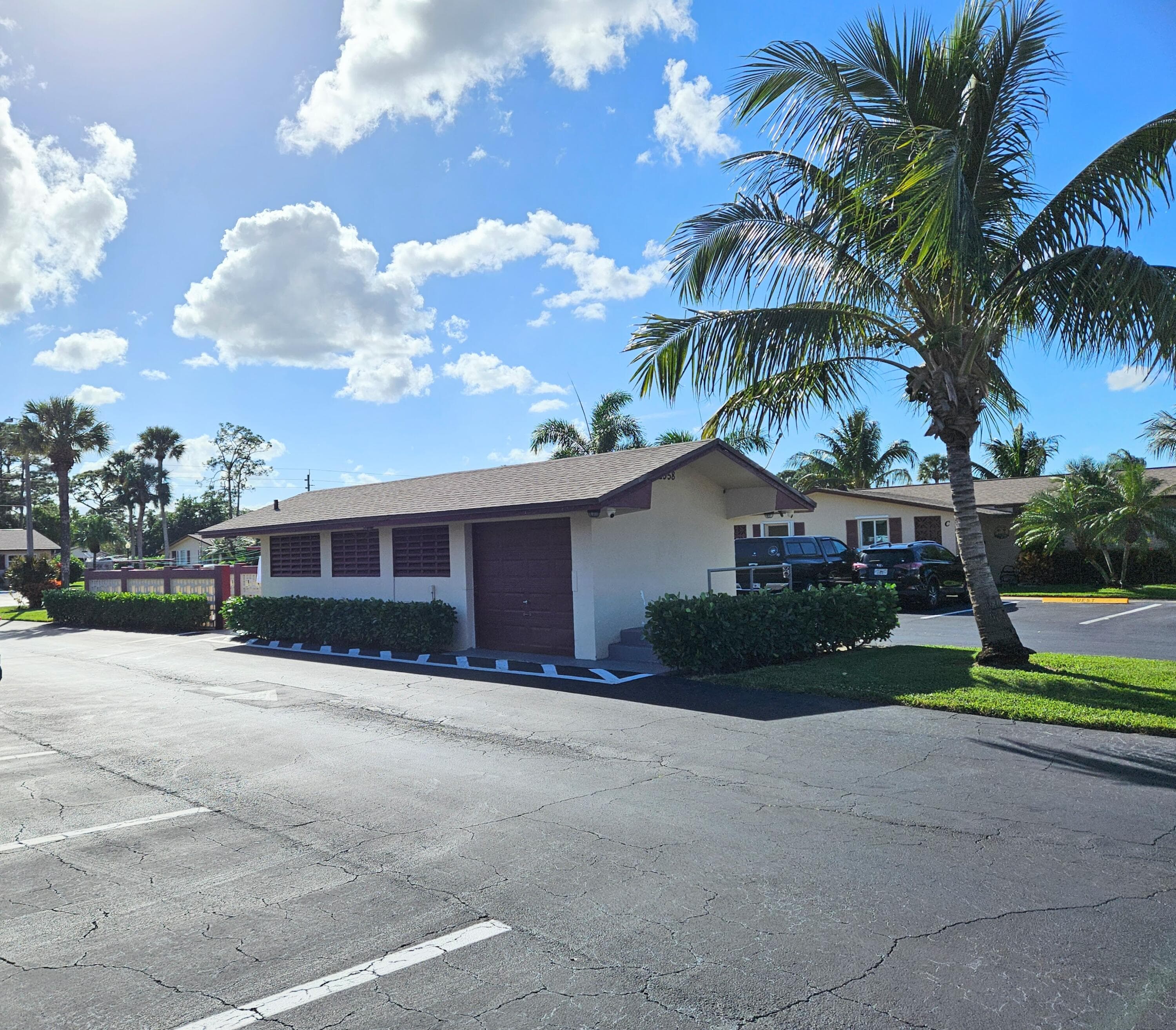 2950 Crosley Drive E C, West Palm Beach, FL 33415 — photo 25 of 27