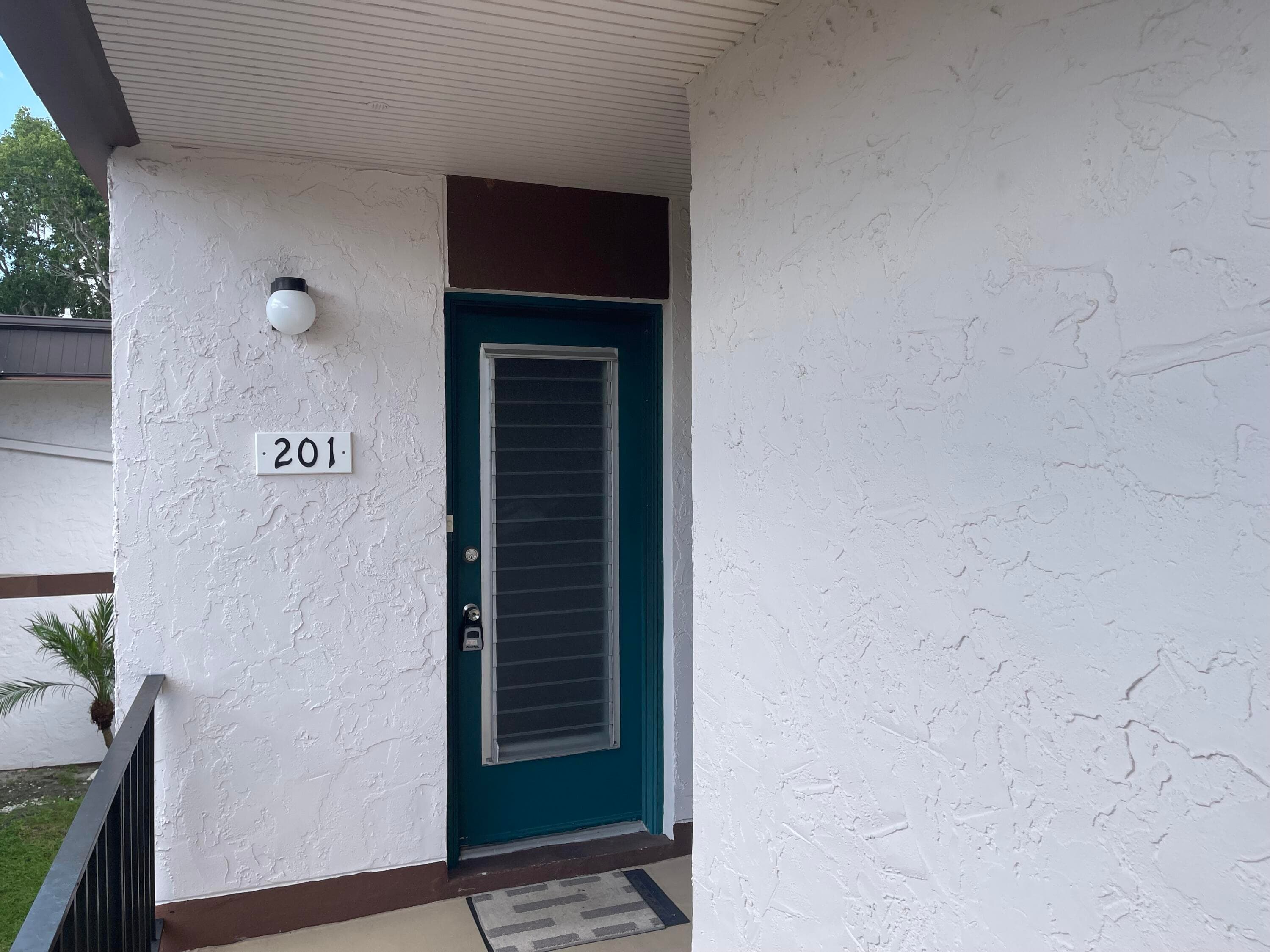 4 N Greenway 201, Royal Palm Beach, FL 33411 — photo 2 of 10