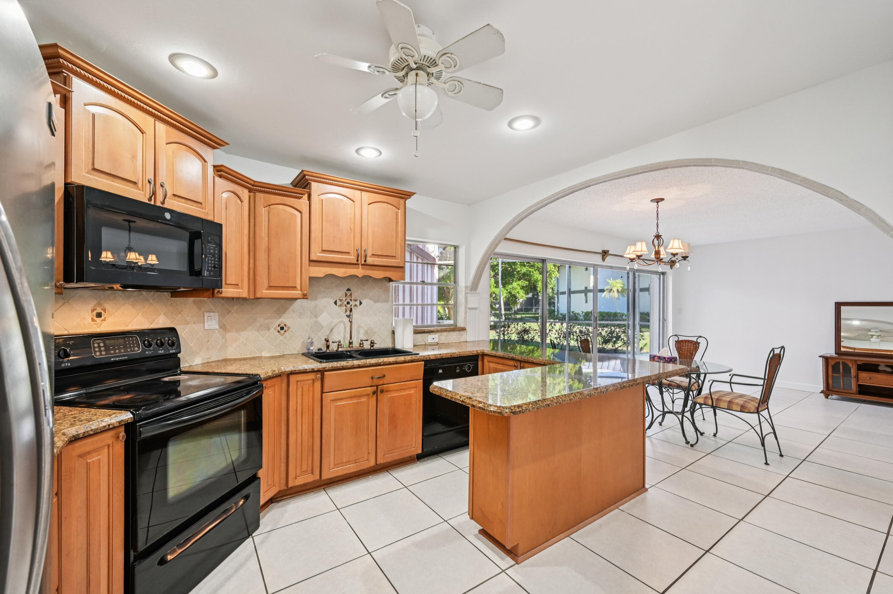 7 N Greenway Village N 111, Royal Palm Beach, FL 33411 — photo 1 of 23