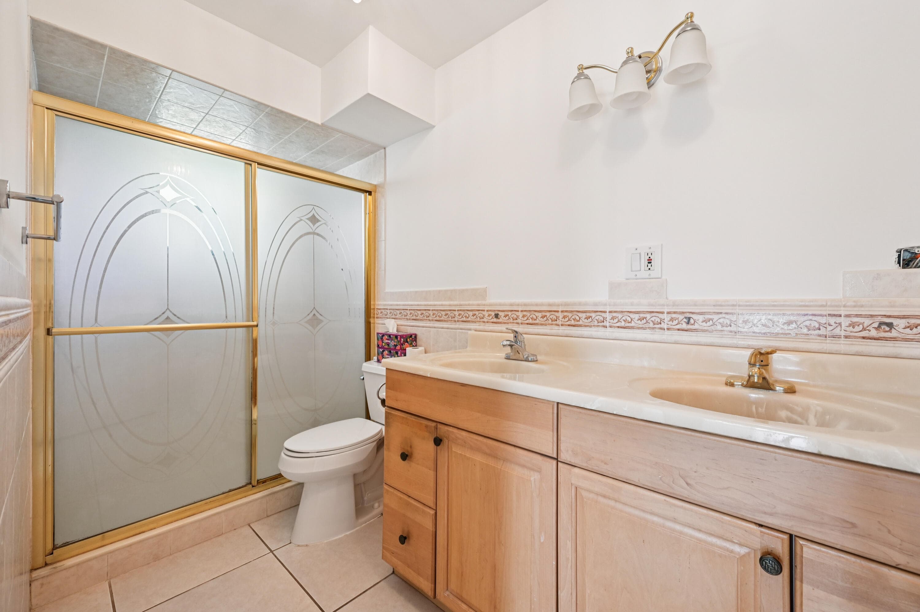 7 N Greenway Village N 111, Royal Palm Beach, FL 33411 — photo 15 of 23