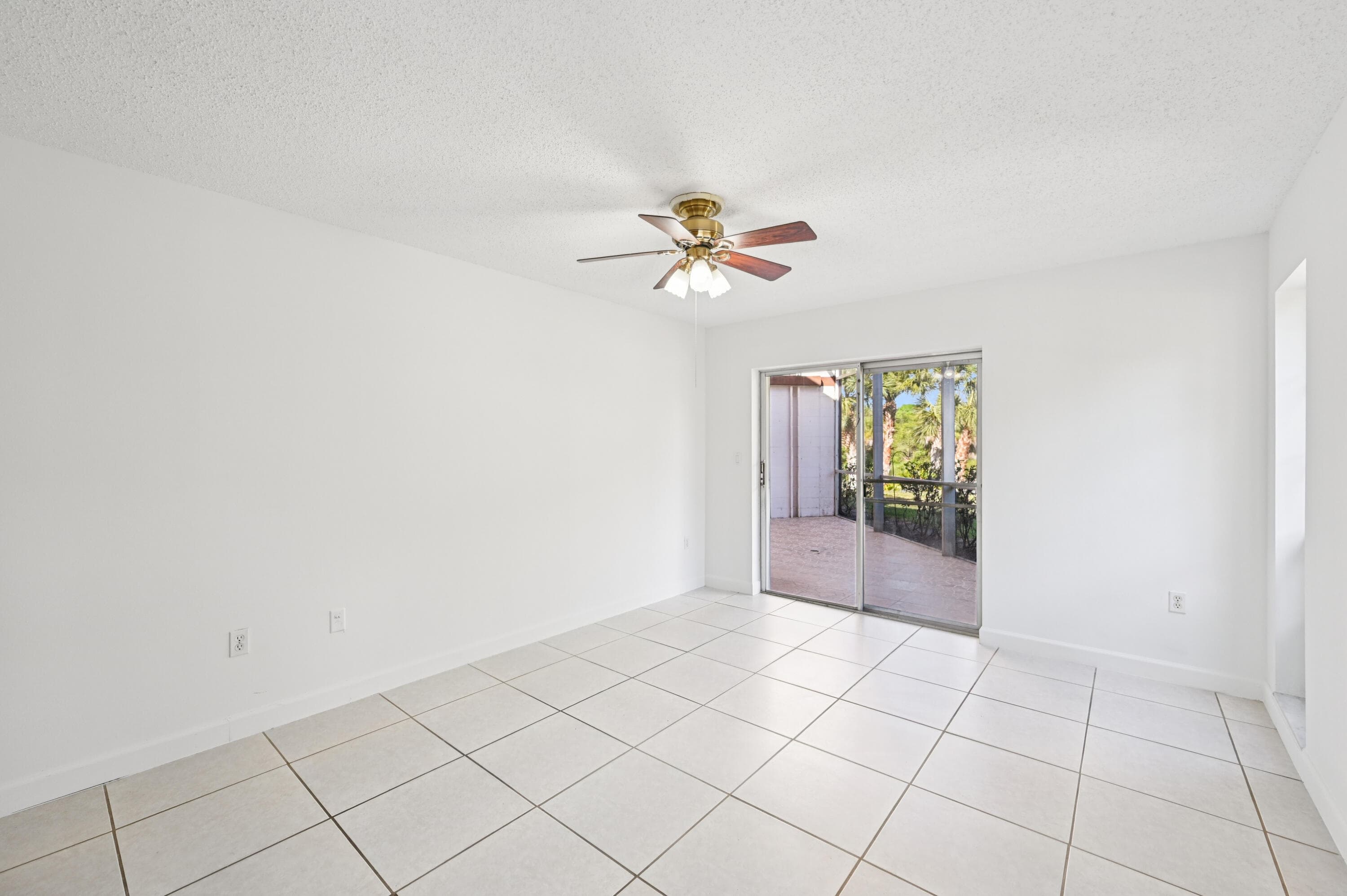 7 N Greenway Village N 111, Royal Palm Beach, FL 33411 — photo 16 of 23