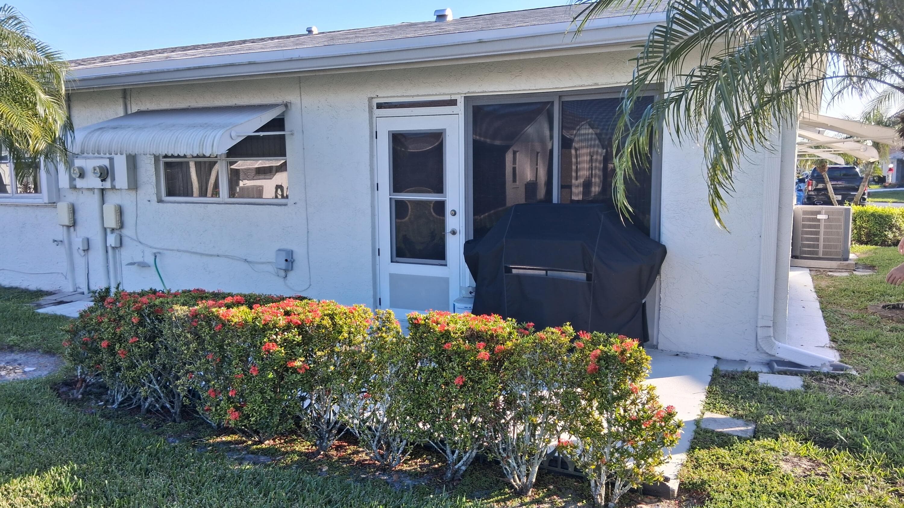 5379 Mariesa Avenue, West Palm Beach, FL 33417 — photo 3 of 23