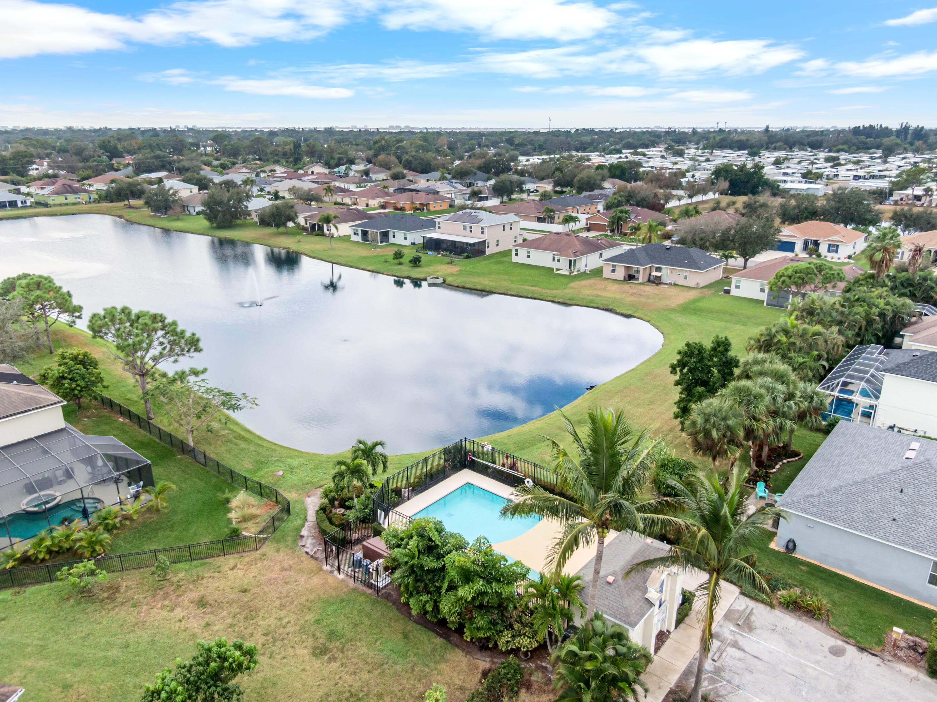 110 65th Avenue E, Bradenton, FL 34203 — photo 34 of 42