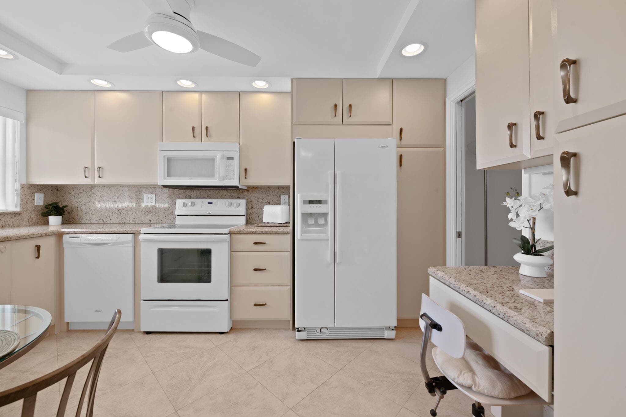 3300 S Ocean Boulevard 621c, Highland Beach, FL 33487 — photo 15 of 49