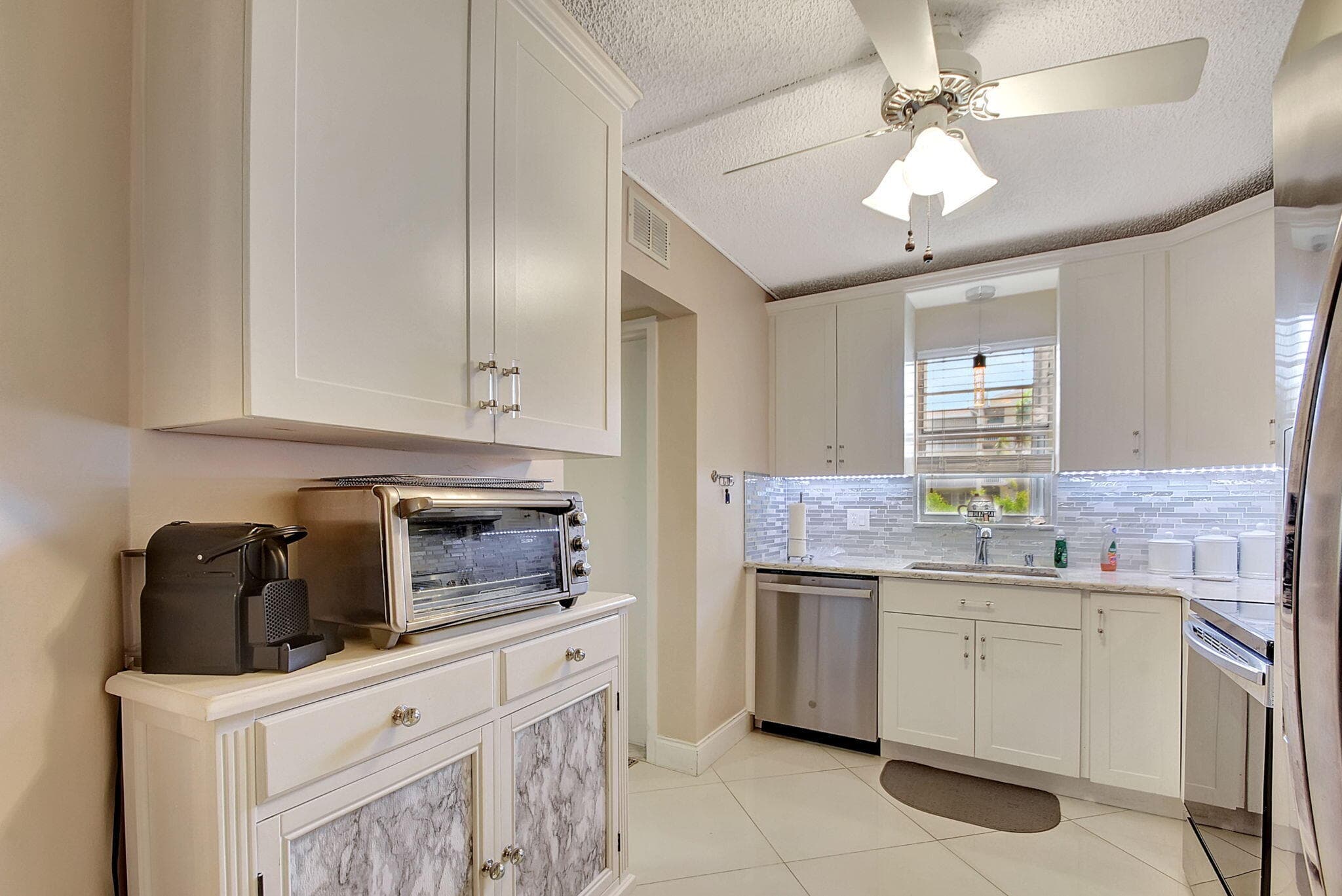 740 E Ocean Avenue 105, Boynton Beach, FL 33435 — photo 7 of 46