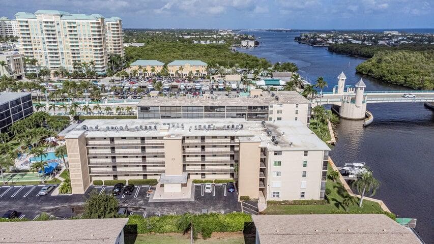 740 E Ocean Avenue 105, Boynton Beach, FL 33435 — photo 34 of 46