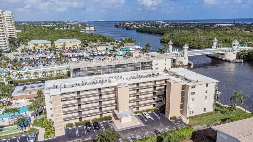 740 E Ocean Avenue 105, Boynton Beach, FL 33435 — photo 35 of 46