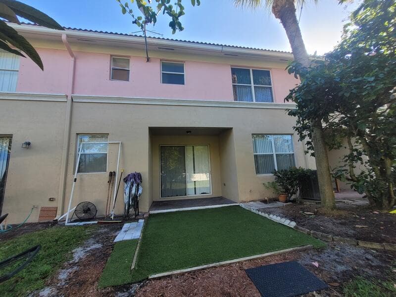 303 Seminole Palms Drive, Greenacres, FL 33463 — photo 8 of 67