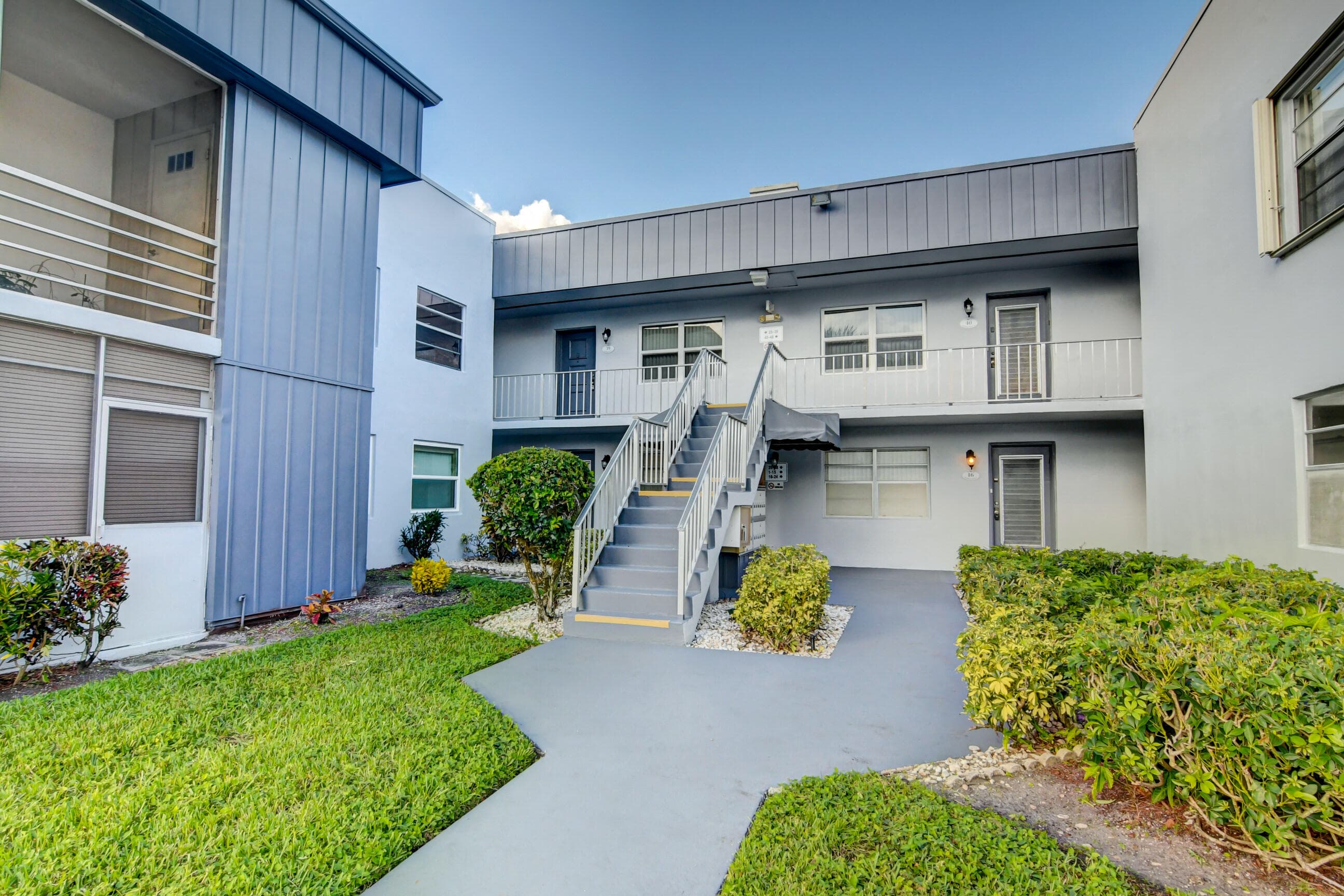 42 Burgundy A A, Delray Beach, FL 33484 — photo 2 of 39