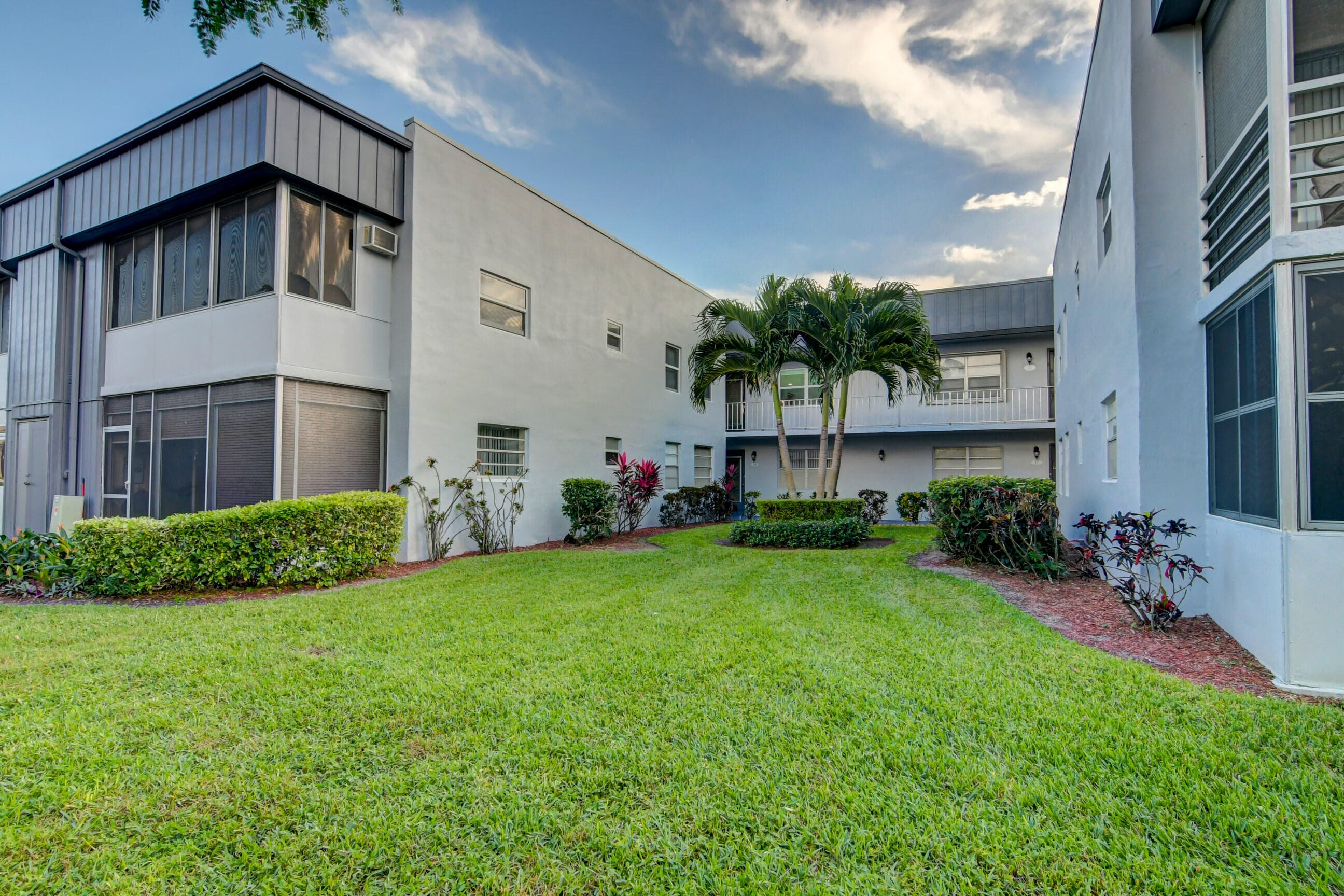 42 Burgundy A A, Delray Beach, FL 33484 — photo 35 of 39