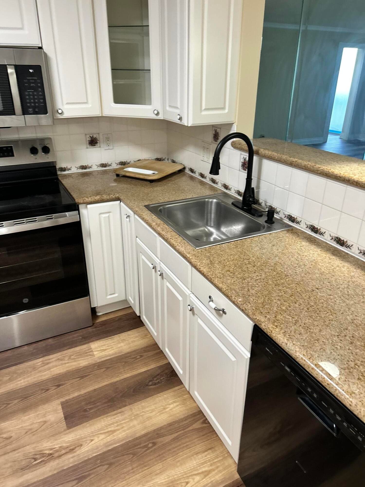 5201 NW 2nd Avenue 112, Boca Raton, FL 33487 — photo 7 of 40