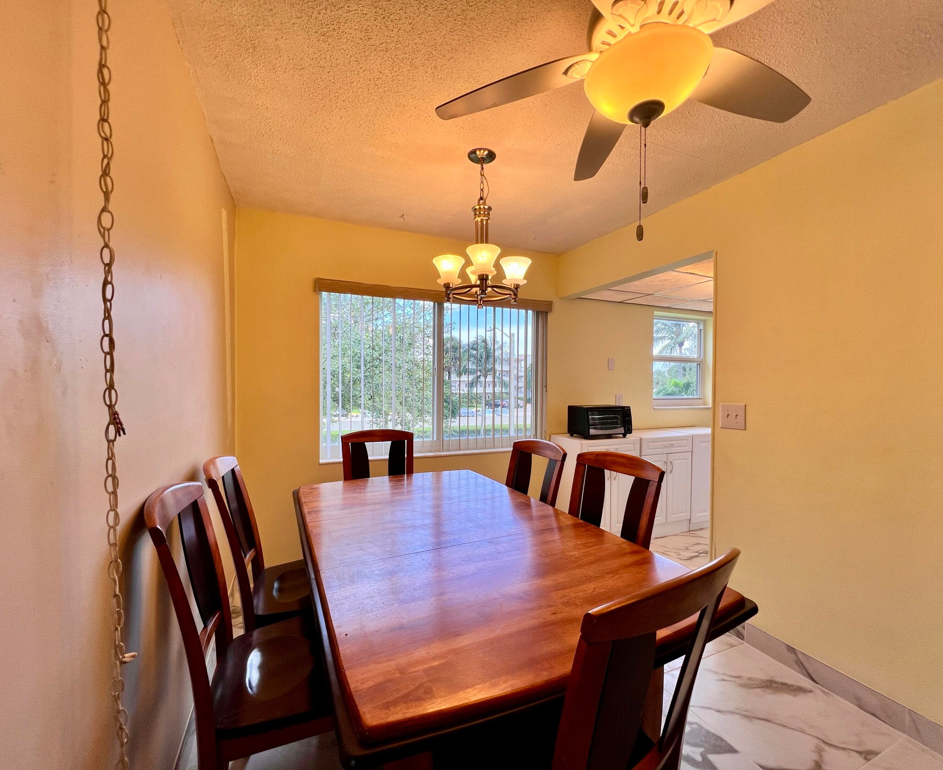 14 Bedford A, West Palm Beach, FL 33417 — photo 3 of 17