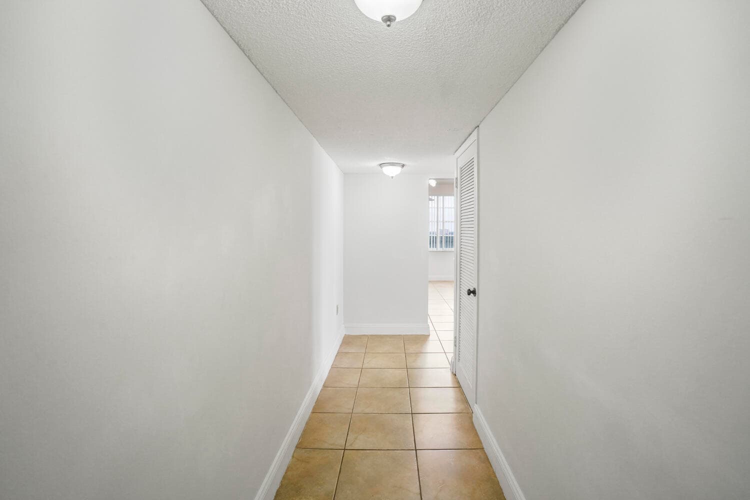 18051 Biscayne Boulevard 1504, Aventura, FL 33160 — photo 12 of 92