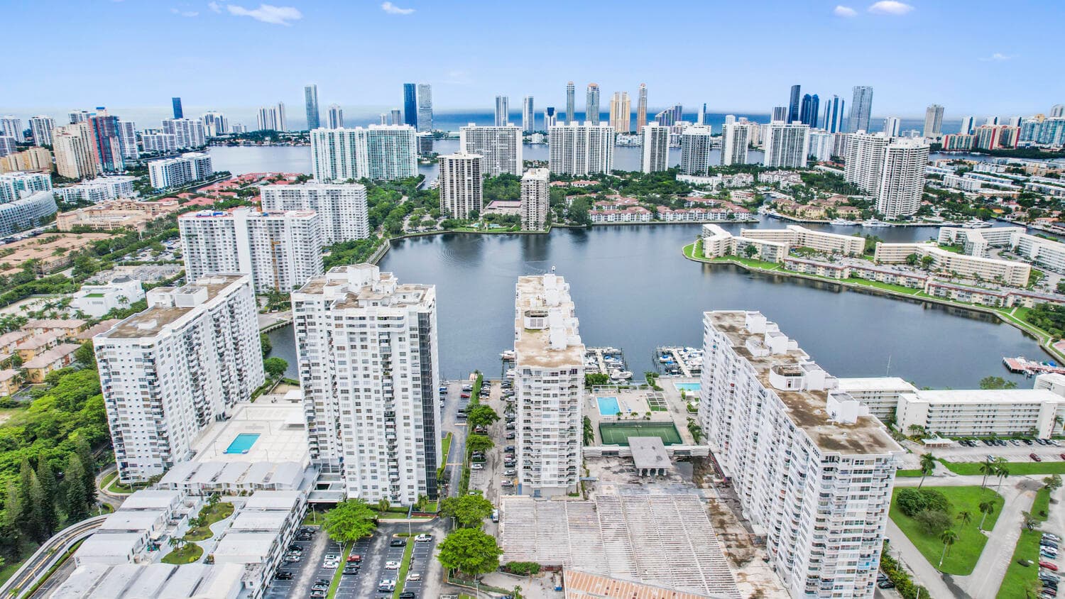 18051 Biscayne Boulevard 1504, Aventura, FL 33160 — photo 86 of 92
