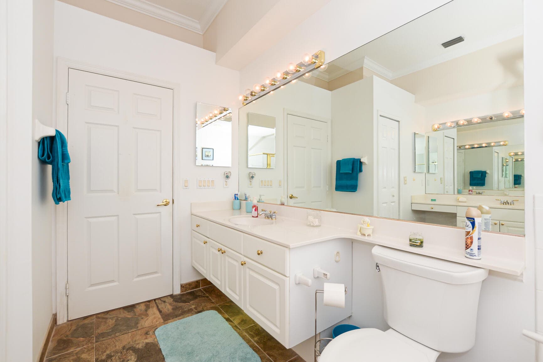 587 NW Lambrusco Drive, Port St. Lucie, FL 34986 — photo 17 of 66