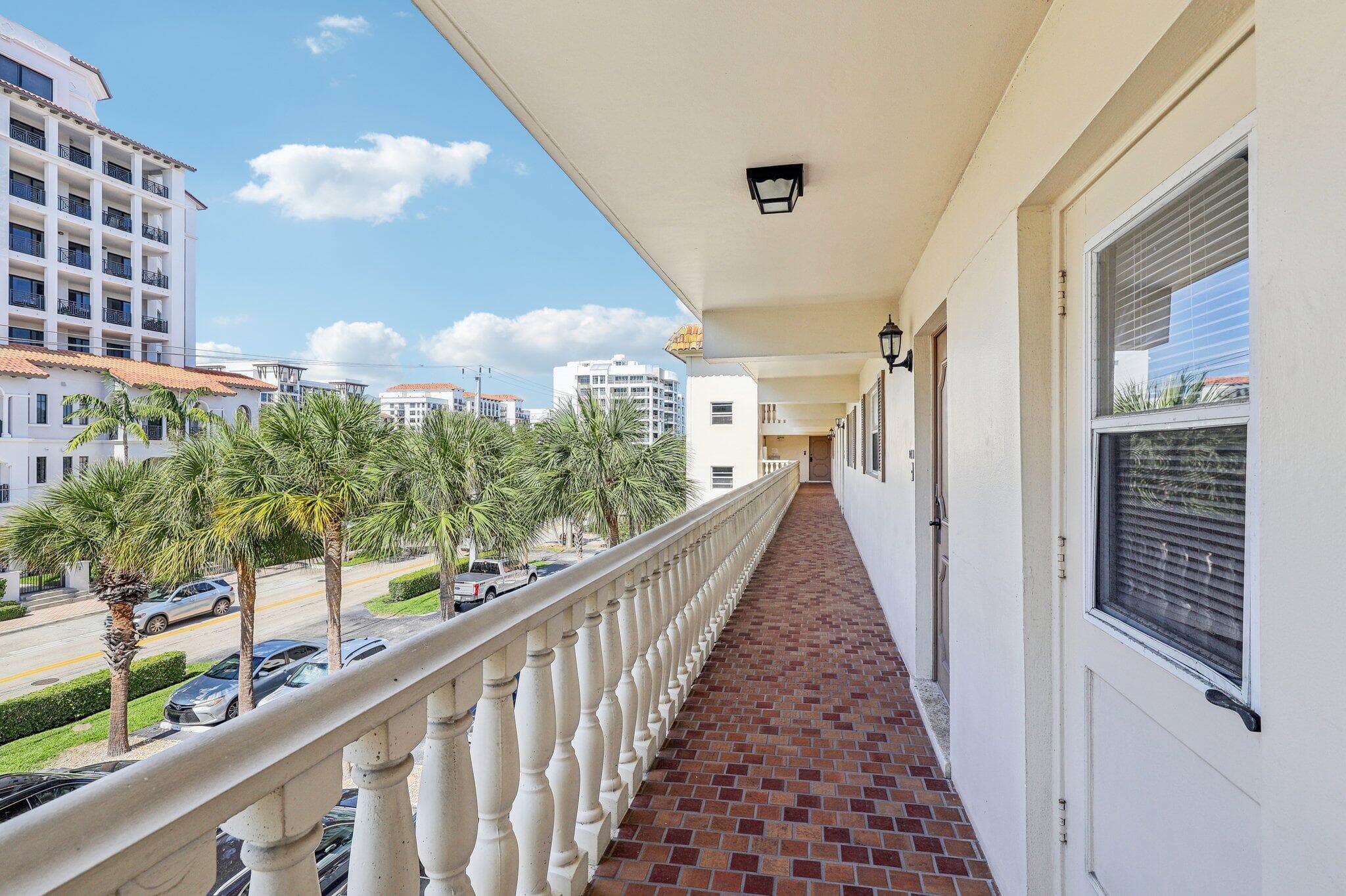 200 E Royal Palm Road 304, Boca Raton, FL 33432 — photo 5 of 37