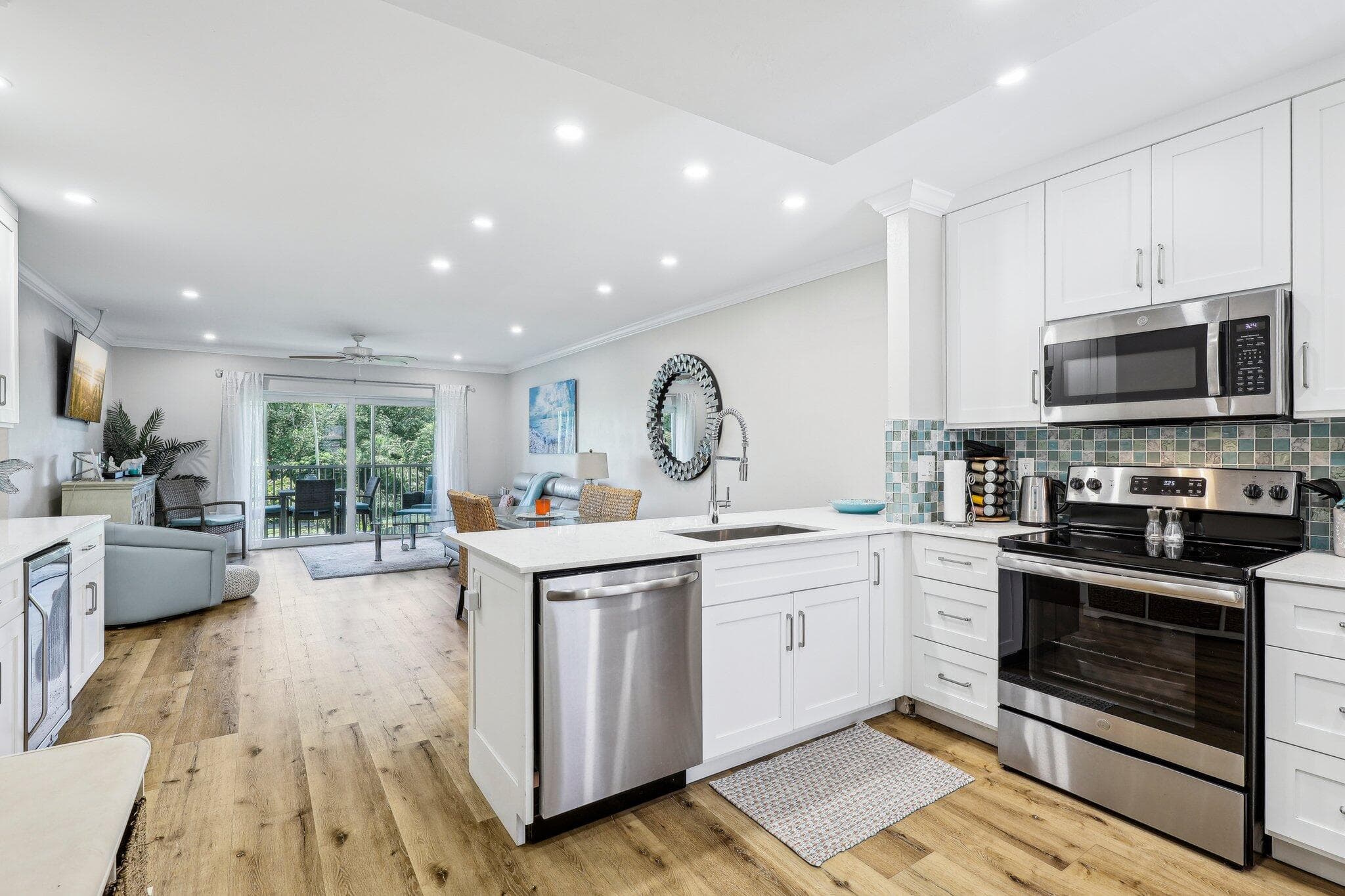 200 E Royal Palm Road 304, Boca Raton, FL 33432 — photo 10 of 37