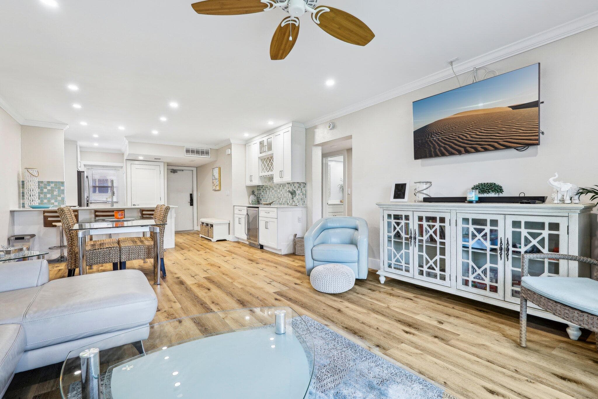 200 E Royal Palm Road 304, Boca Raton, FL 33432 — photo 17 of 37