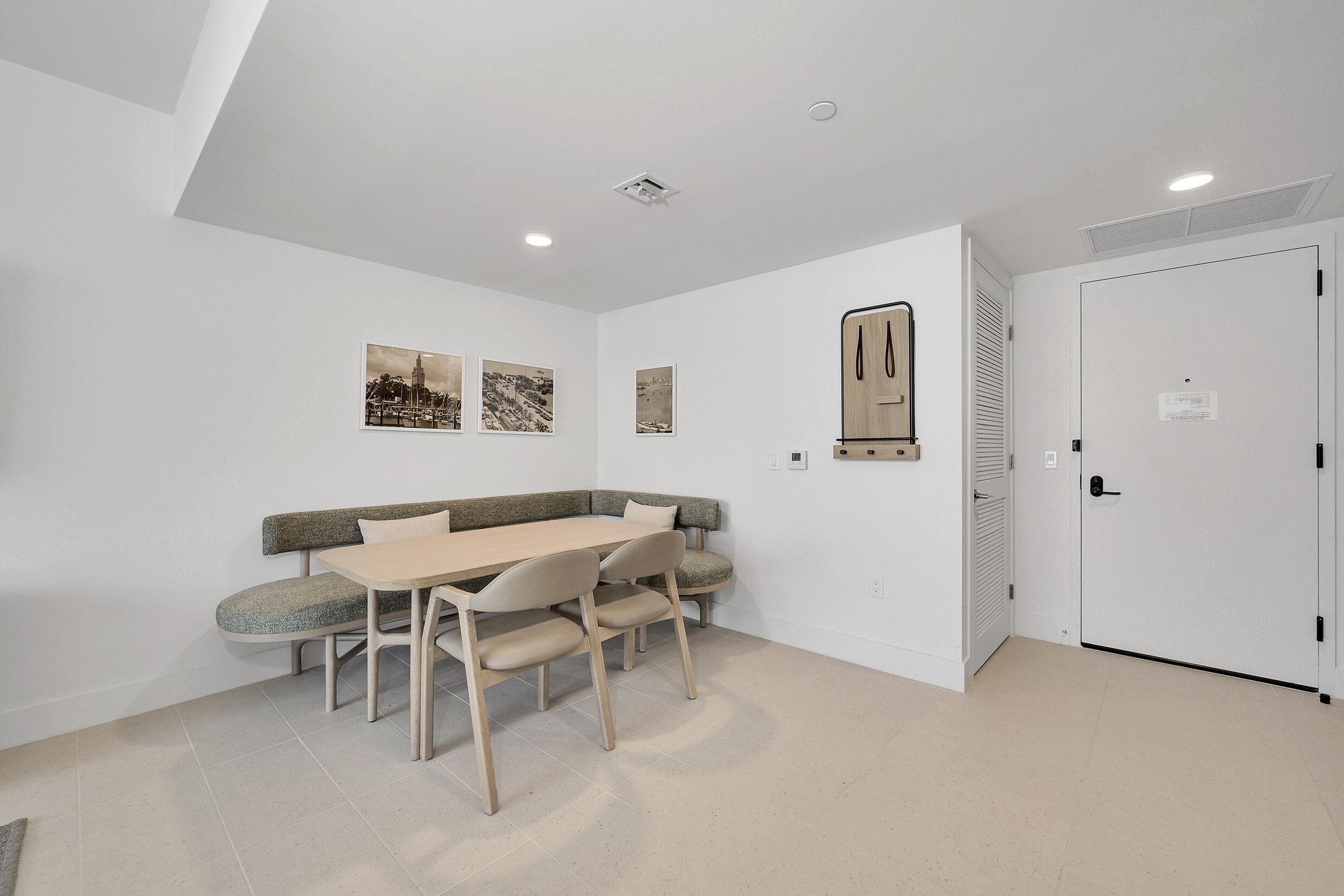 601 NE 1st Avenue 3809, Miami, FL 33132 — photo 12 of 40