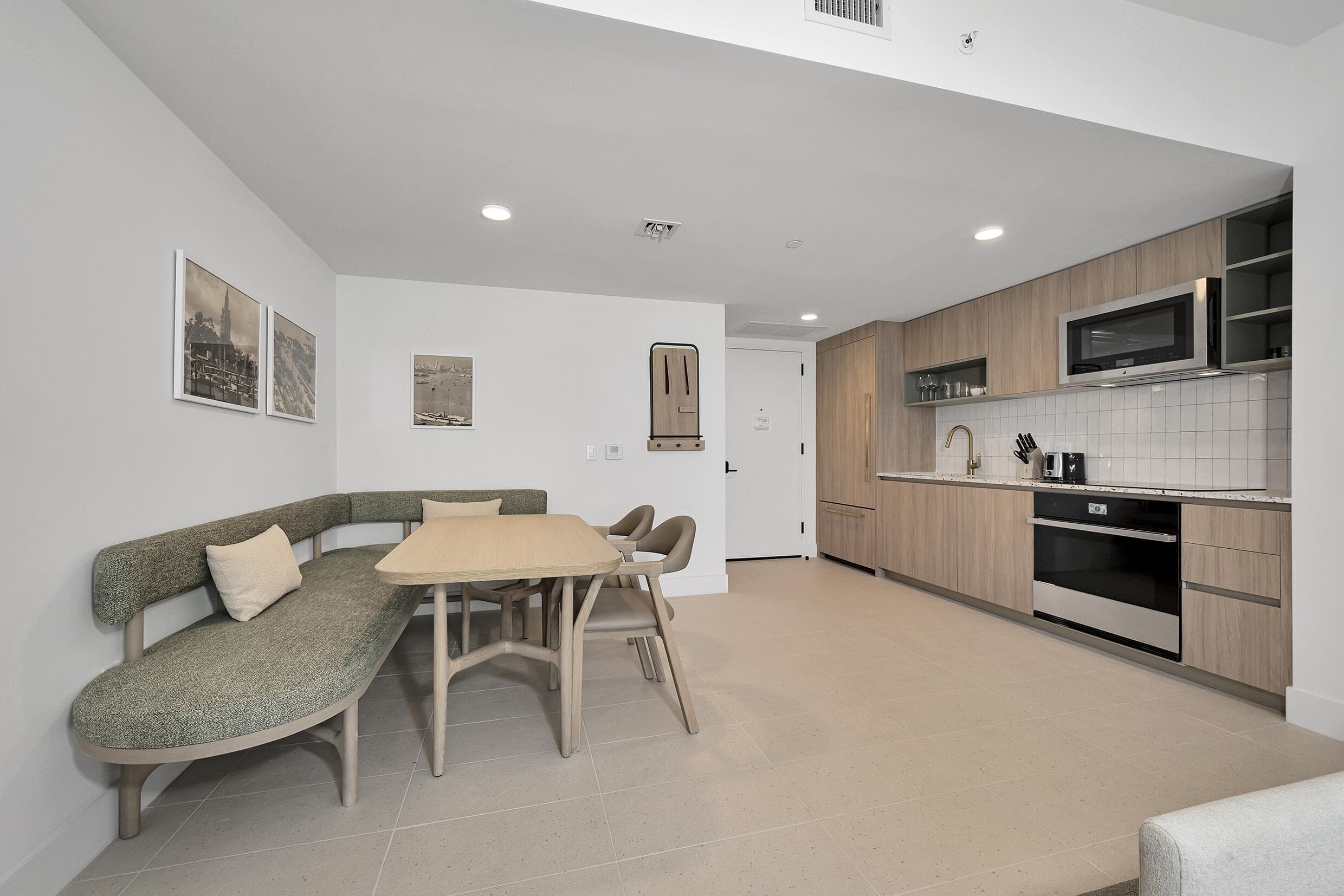 601 NE 1st Avenue 3809, Miami, FL 33132 — photo 13 of 40