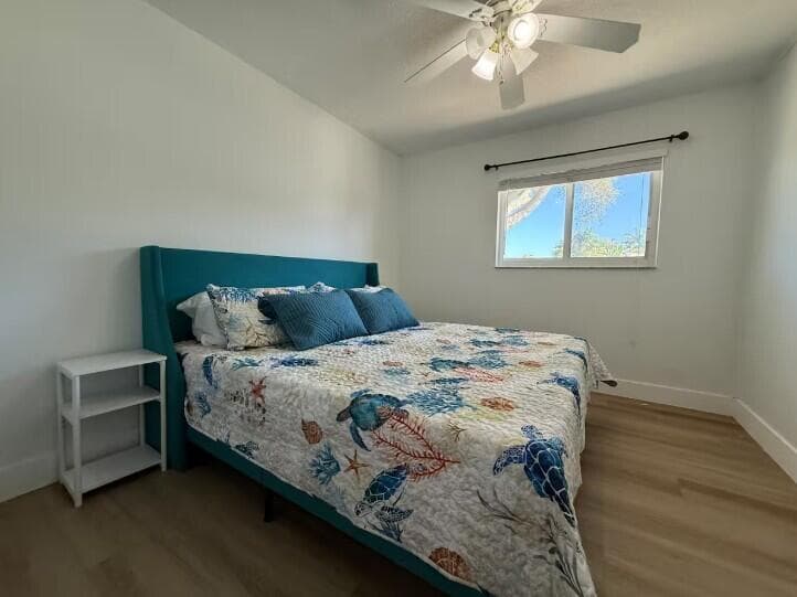 516 E Whitney Drive, Jupiter, FL 33458 — photo 13 of 47