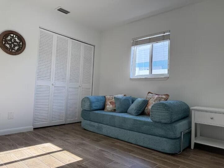 516 E Whitney Drive, Jupiter, FL 33458 — photo 24 of 47