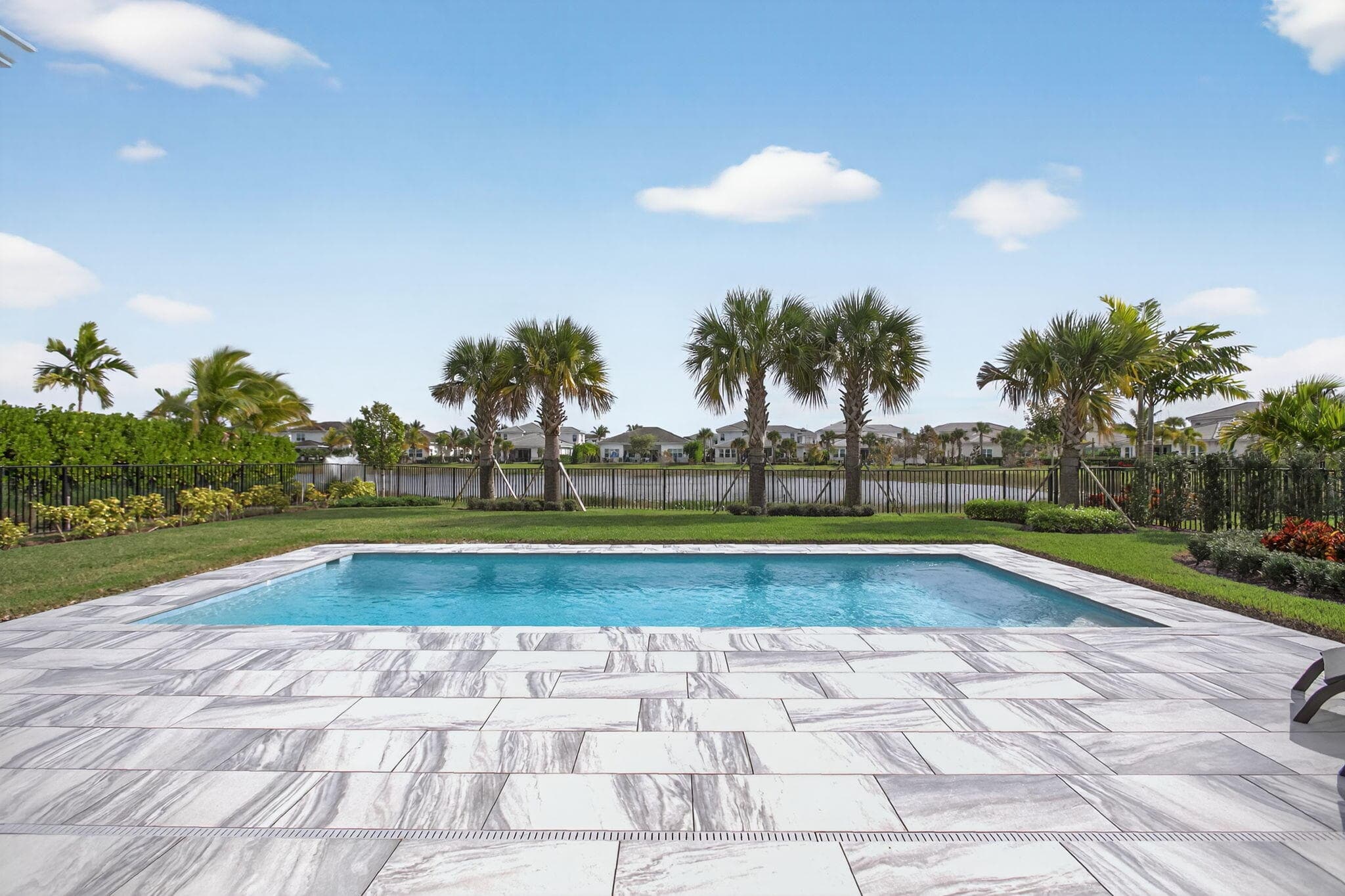 9249 Crestview Circle, Palm Beach Gardens, FL 33412 — photo 26 of 43