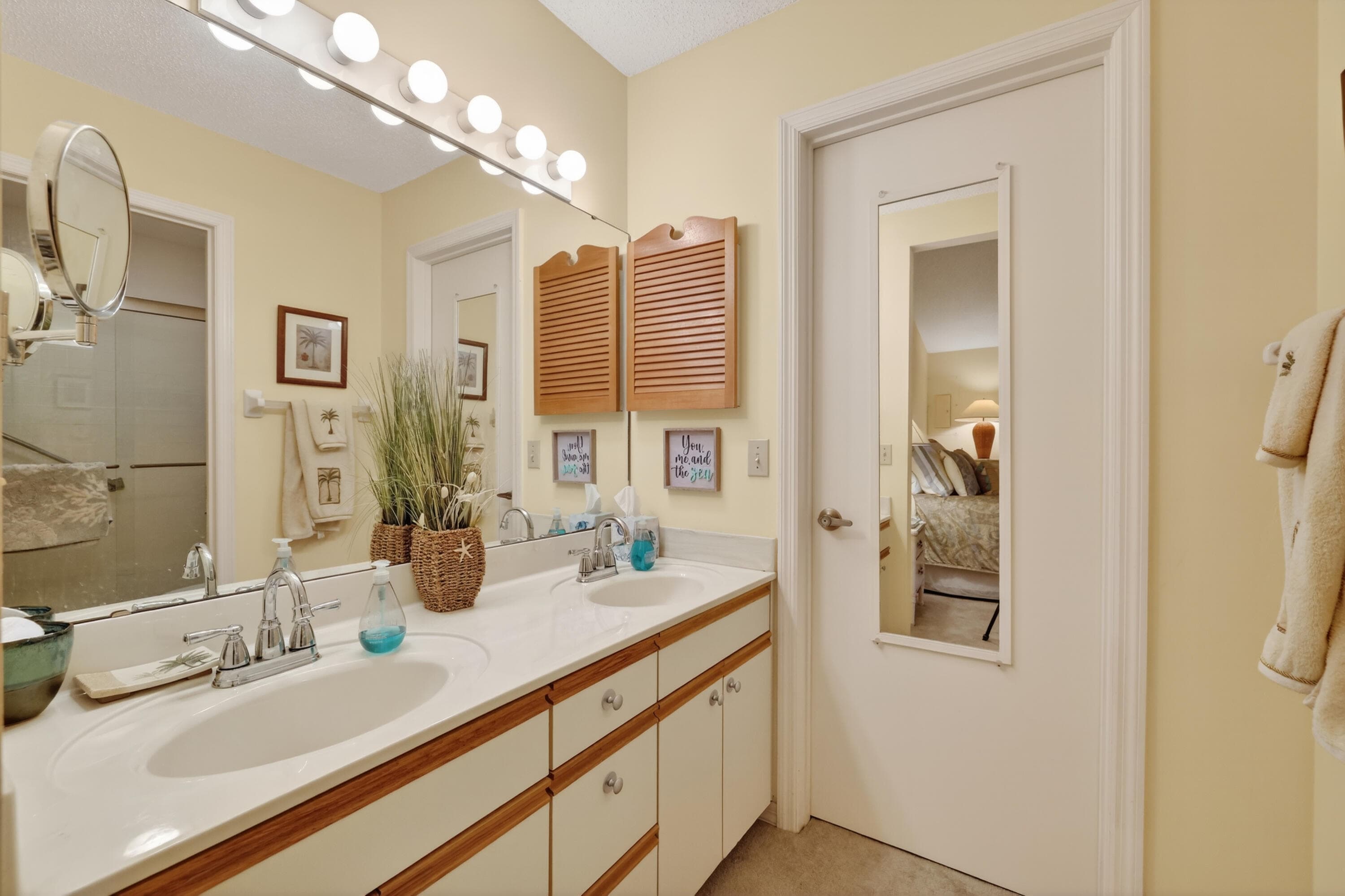 2540 SE Tropical East Circle E, Port St. Lucie, FL 34952 — photo 17 of 49