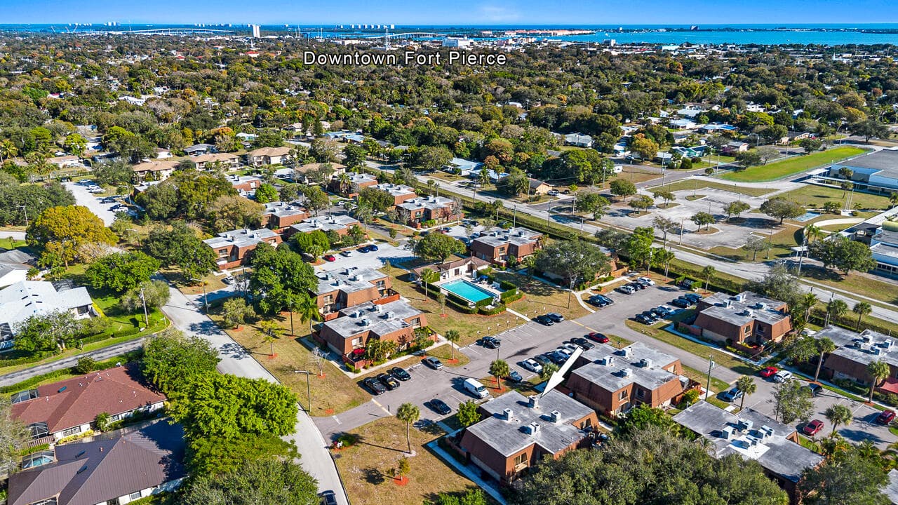 1402 Nebraska Avenue 13, Fort Pierce, FL 34950 — photo 31 of 33