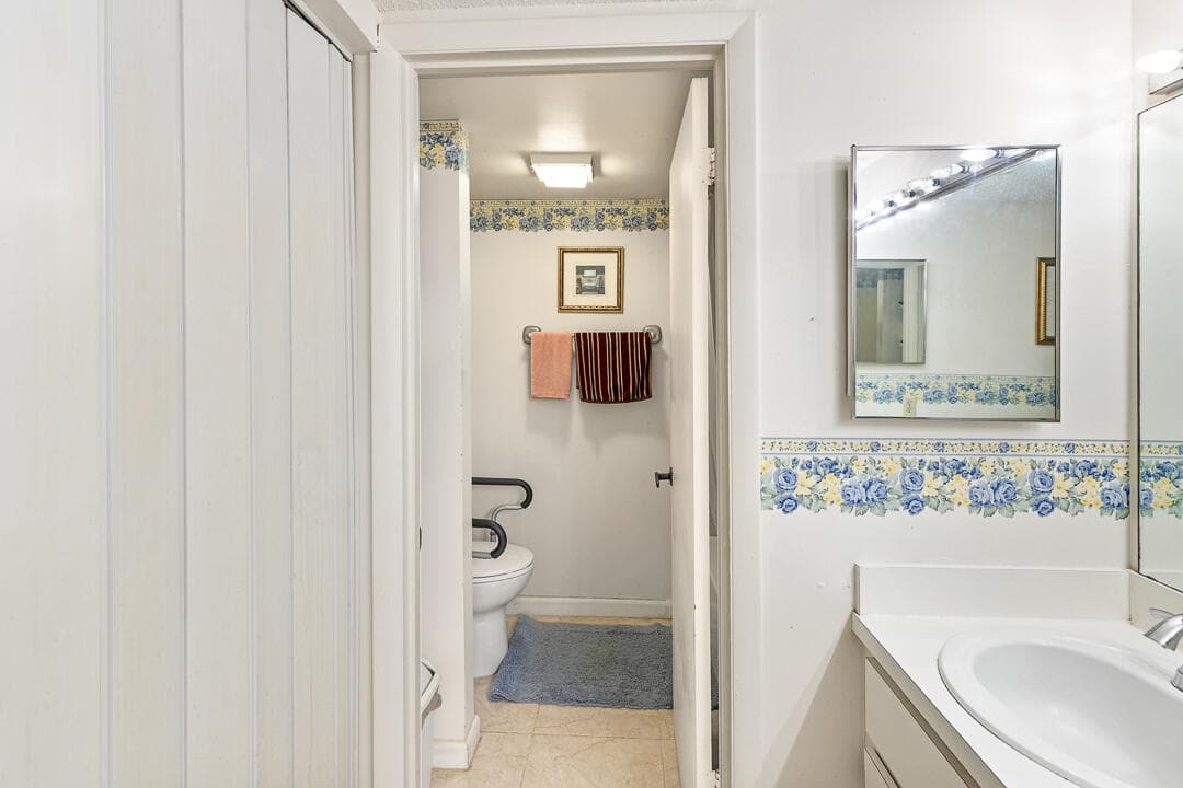 1402 Nebraska Avenue 13, Fort Pierce, FL 34950 — photo 16 of 33
