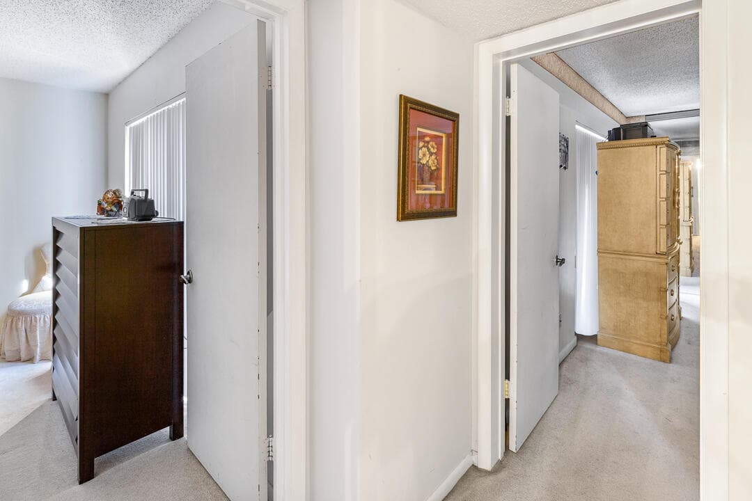 1402 Nebraska Avenue 13, Fort Pierce, FL 34950 — photo 21 of 33