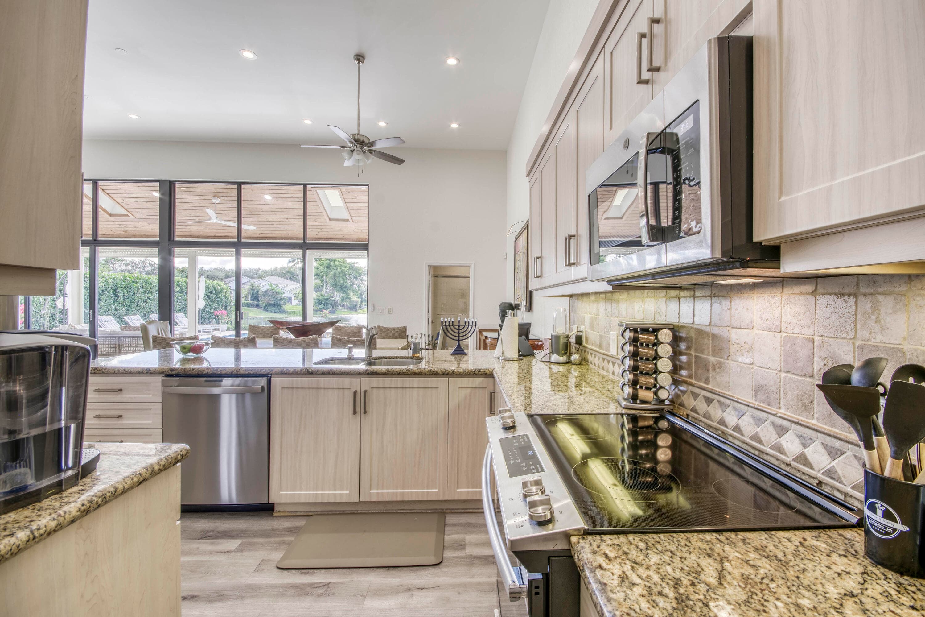 13779 Parc Drive, Palm Beach Gardens, FL 33410 — photo 18 of 62