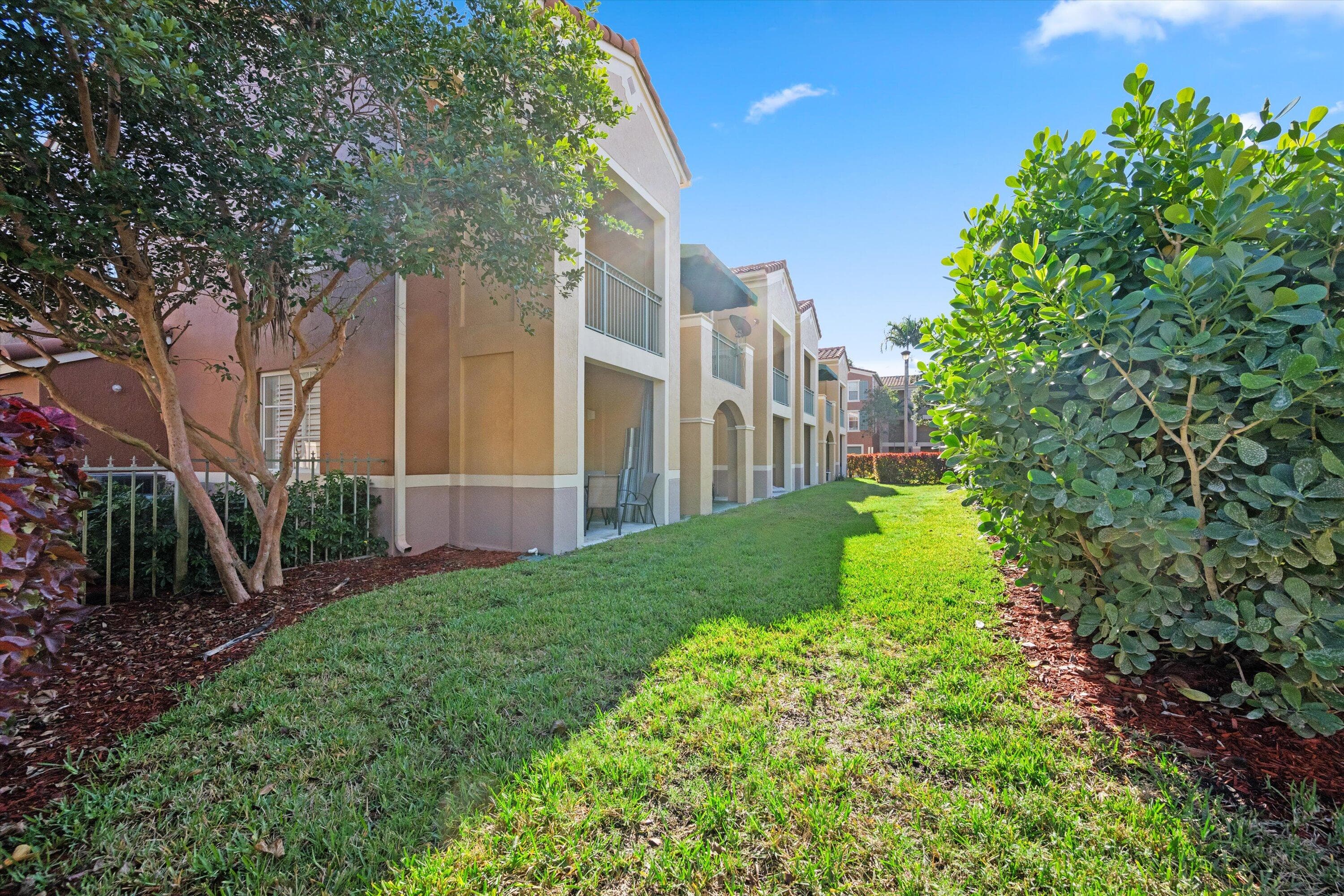 11765 St Andrews Place 106, Wellington, FL 33414 — photo 13 of 35
