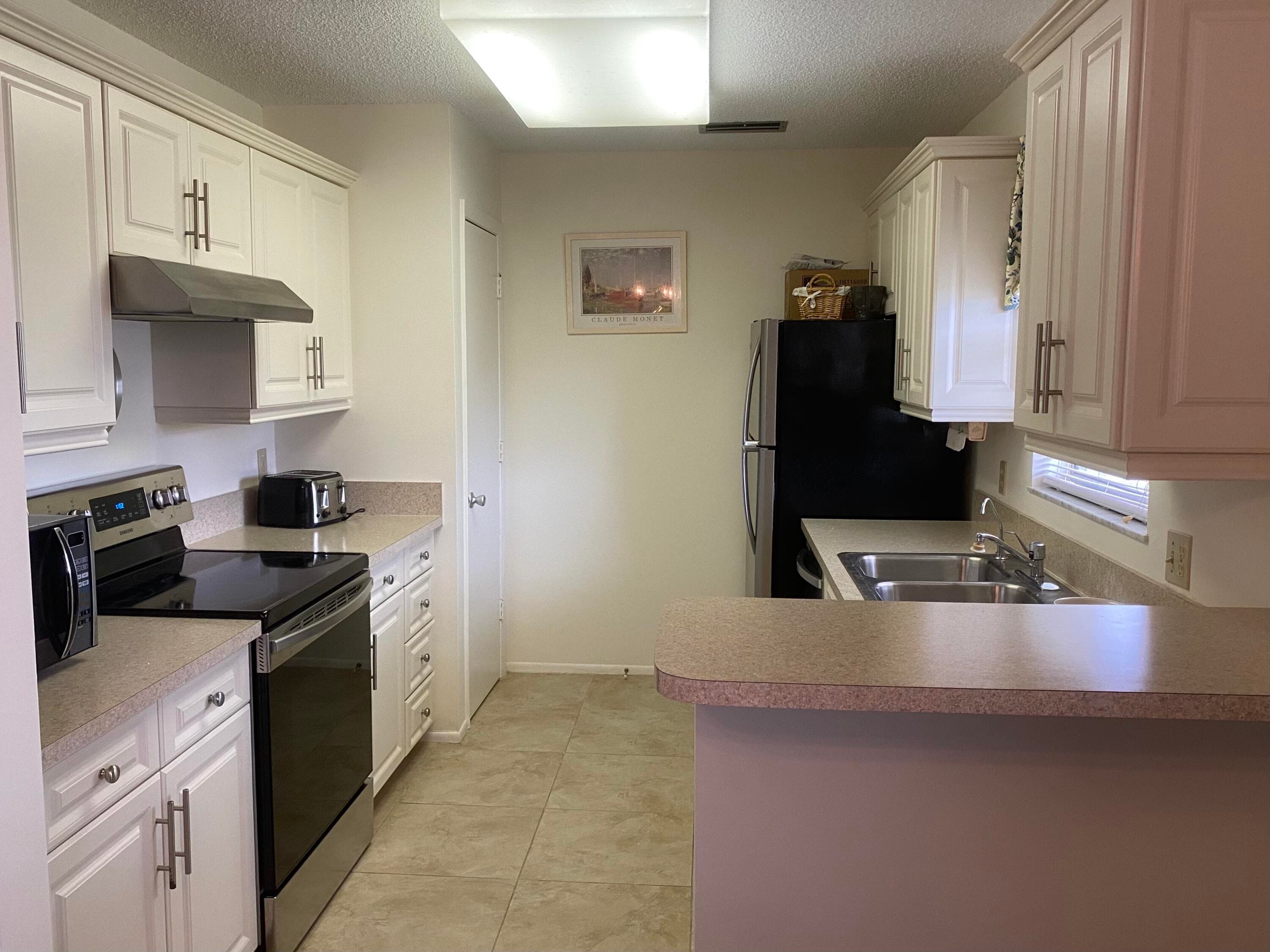 26 Lake Vista Trail E 201, Port St. Lucie, FL 34952 — photo 5 of 26