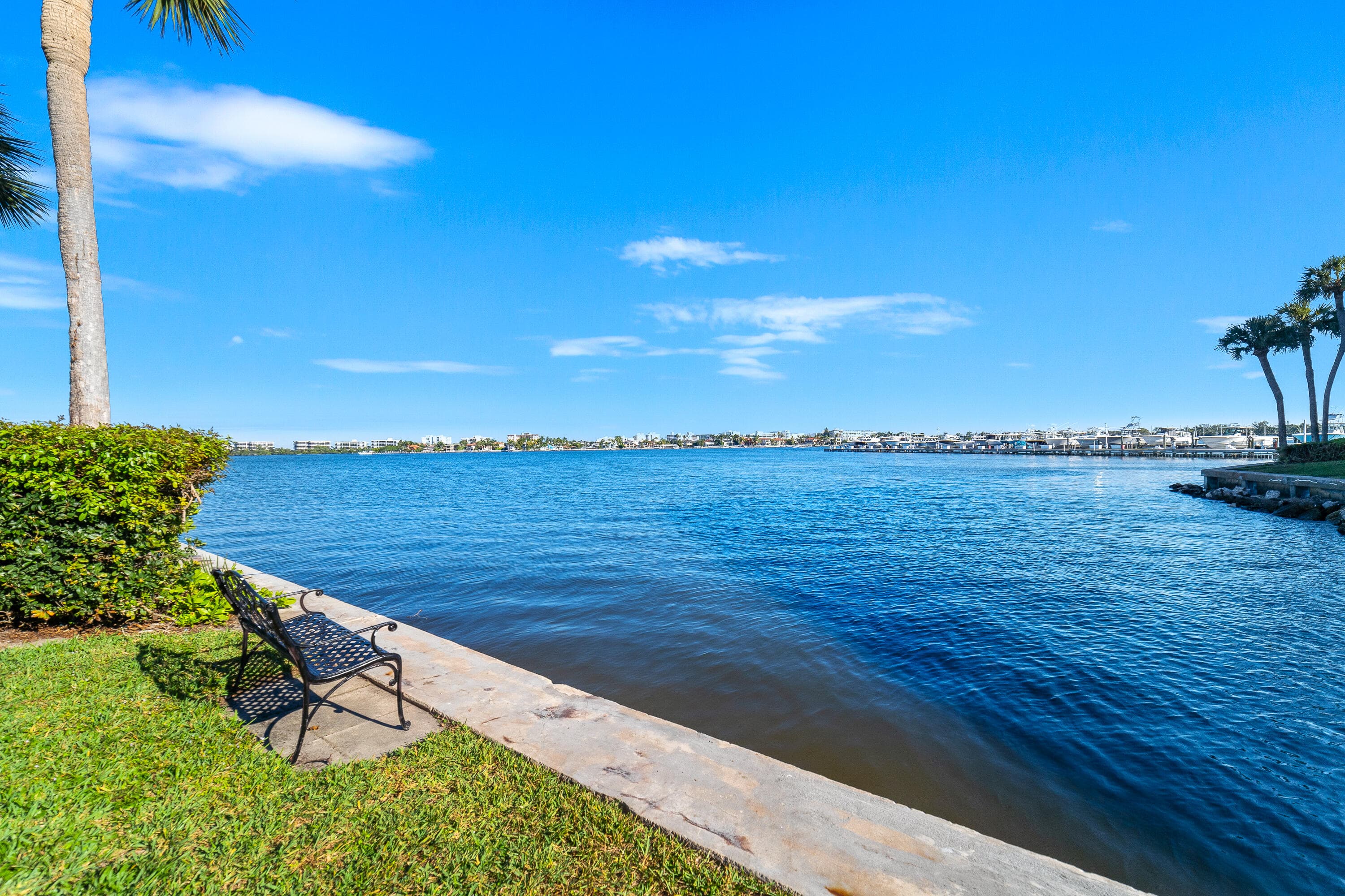 896 N Federal Highway 530, Lantana, FL 33462 — photo 30 of 36