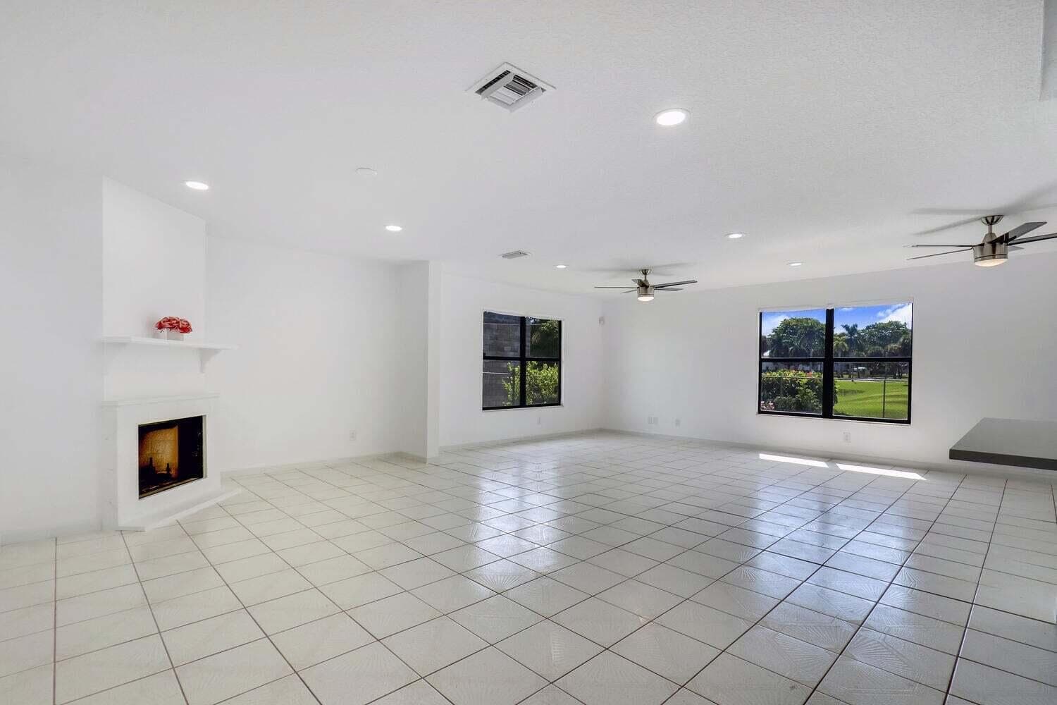 1334 N Mangonia Drive Drive, West Palm Beach, FL 33401 — photo 30 of 32