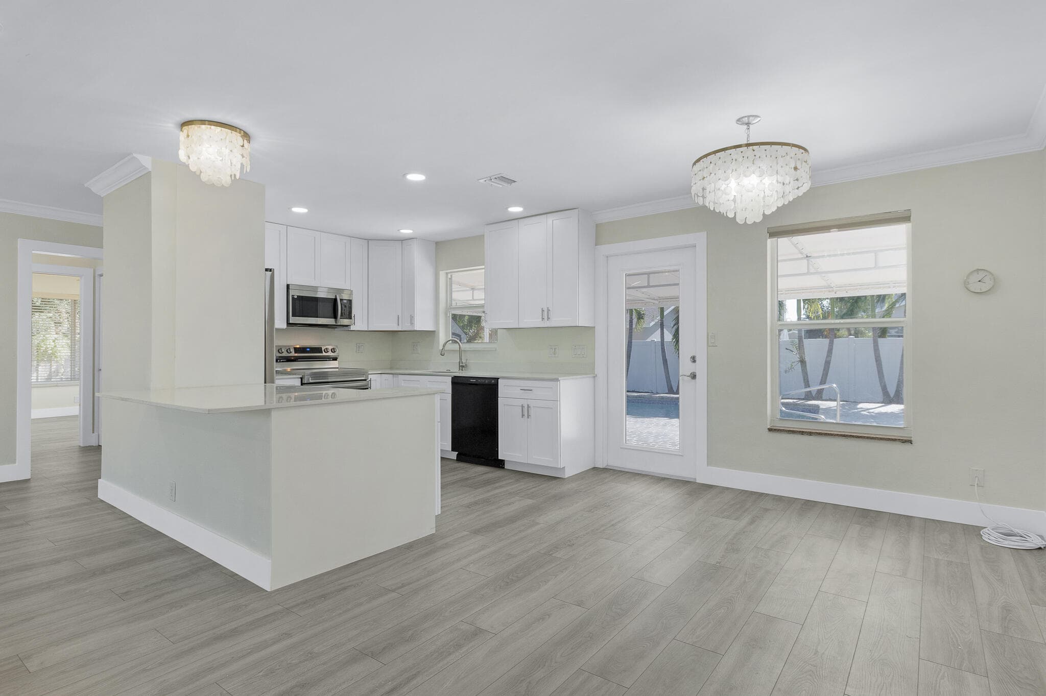 912 SE 8th Court, Deerfield Beach, FL 33441 — photo 10 of 36