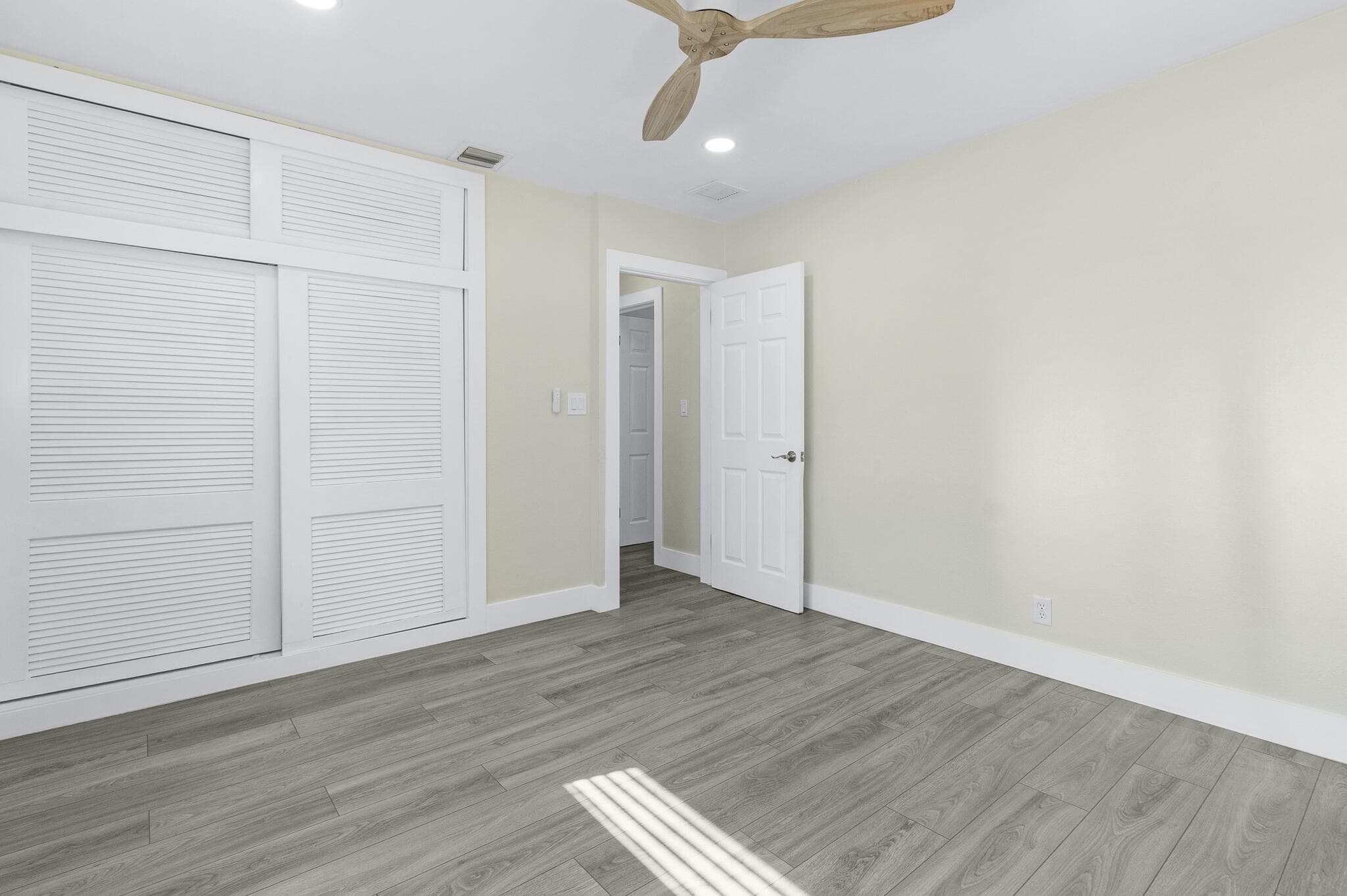 912 SE 8th Court, Deerfield Beach, FL 33441 — photo 29 of 36