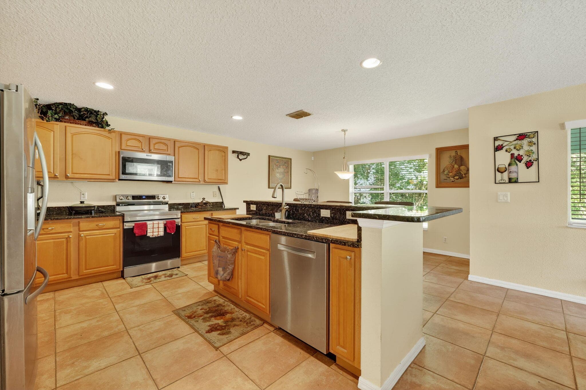 3331 SW Espanola Street, Port St. Lucie, FL 34953 — photo 10 of 45