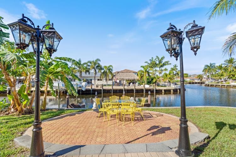 1001 SE 5 Avenue, Pompano Beach, FL 33060 — photo 25 of 32