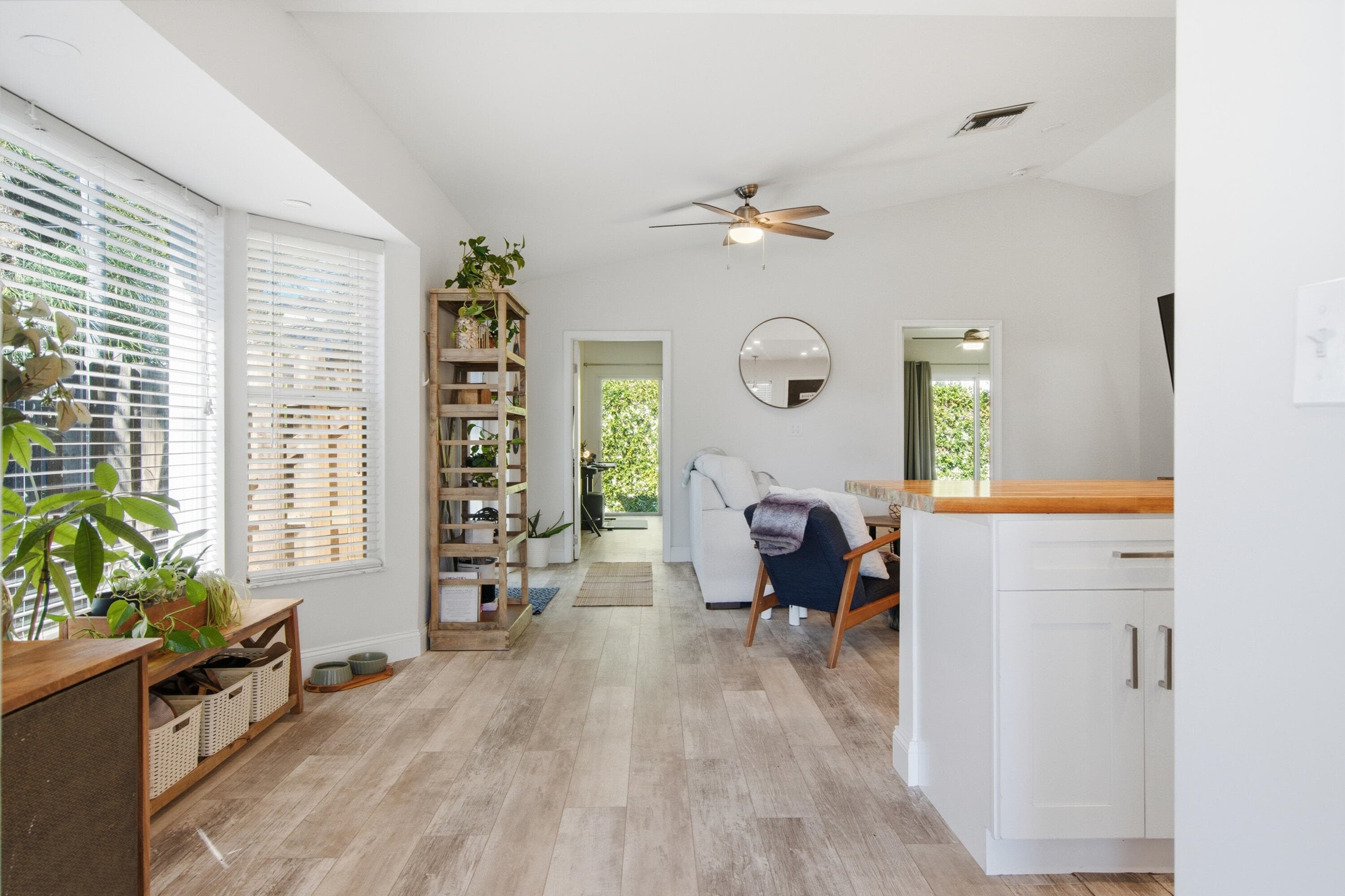 1105 Cherokee Street, Jupiter, FL 33458 — photo 6 of 31