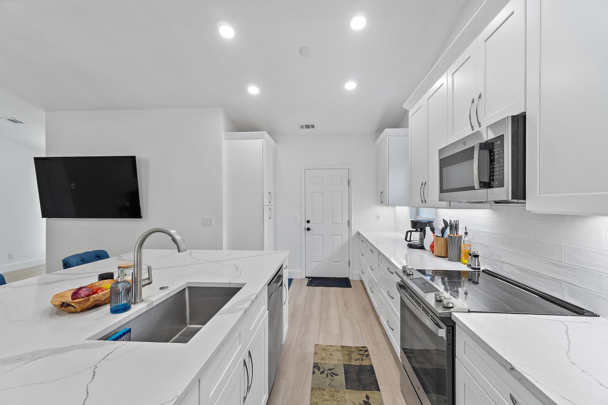 162 Greentree Circle, Jupiter, FL 33458 — photo 16 of 44