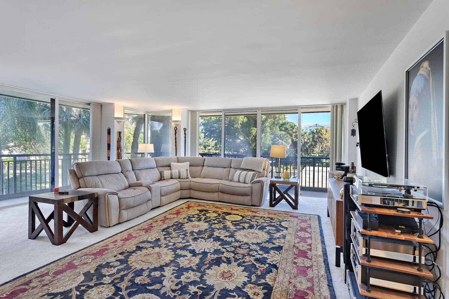 2427 Presidential Way 204, West Palm Beach, FL 33401 — photo 1 of 35
