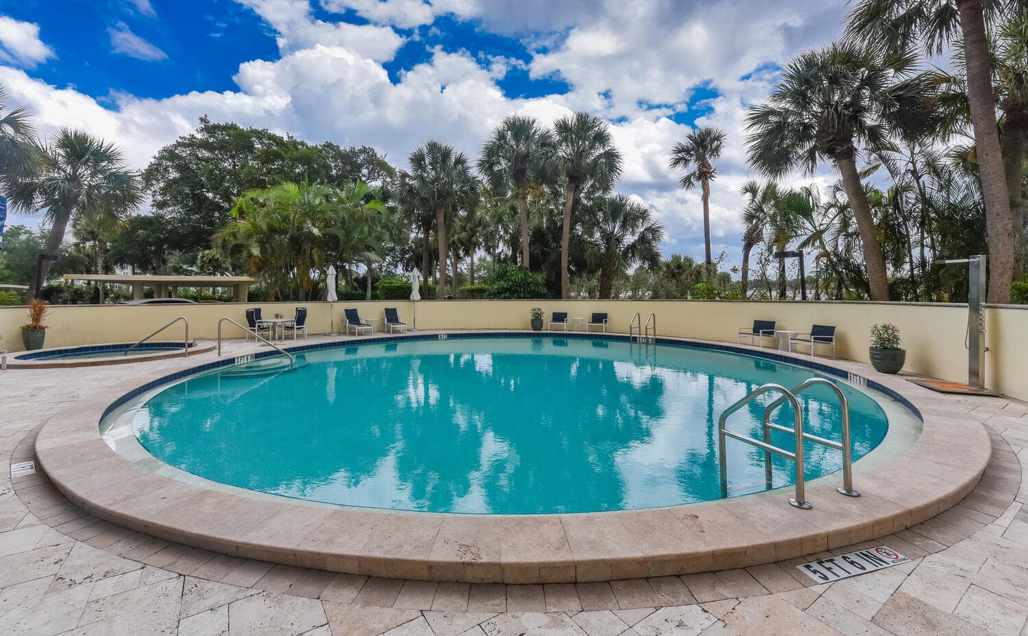 2427 Presidential Way 204, West Palm Beach, FL 33401 — photo 31 of 35