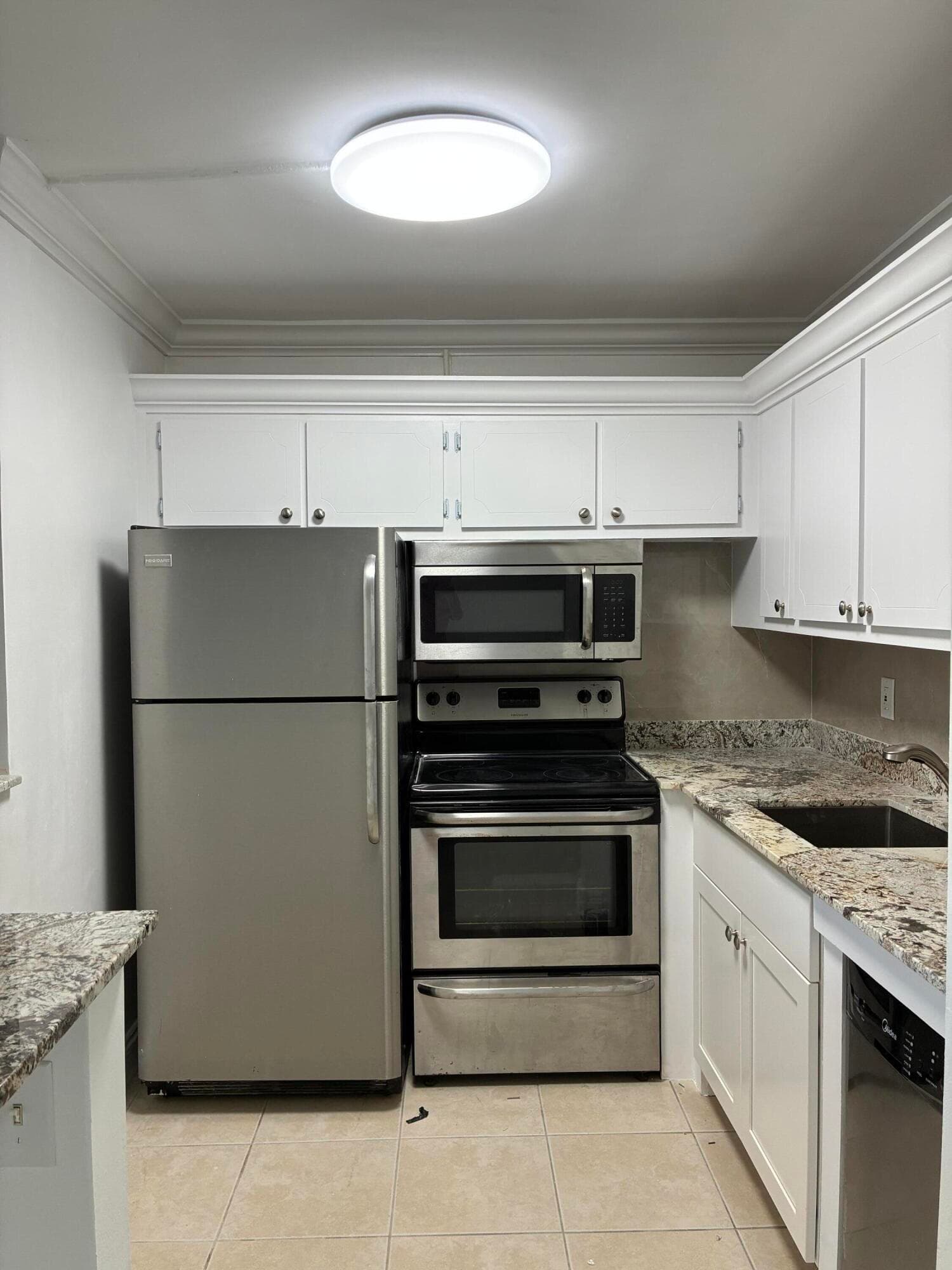 650 Horizons Avenue E 107, Boynton Beach, FL 33435 — photo 2 of 8